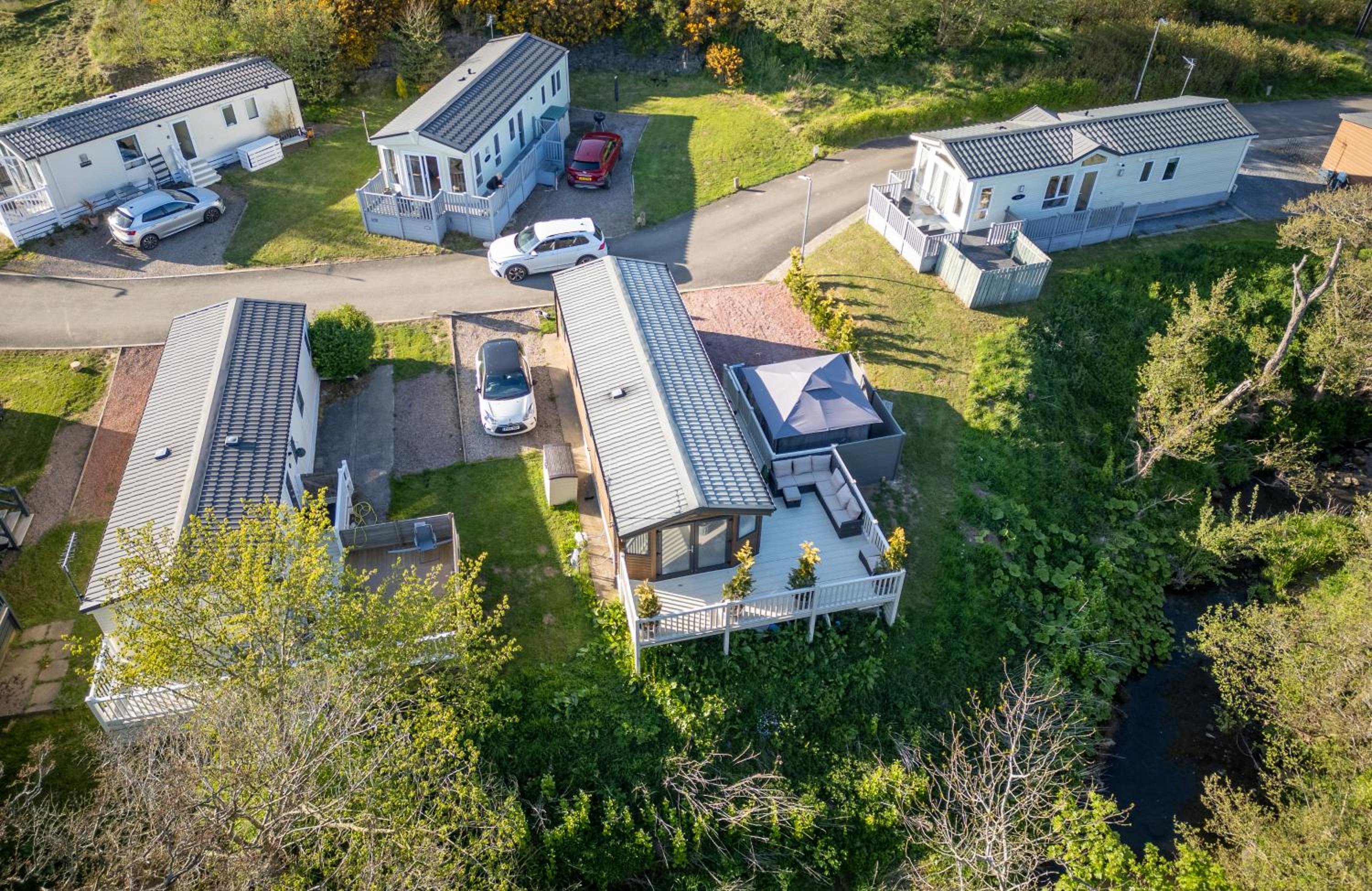 Bockenfield Park country Lodge with hot tub