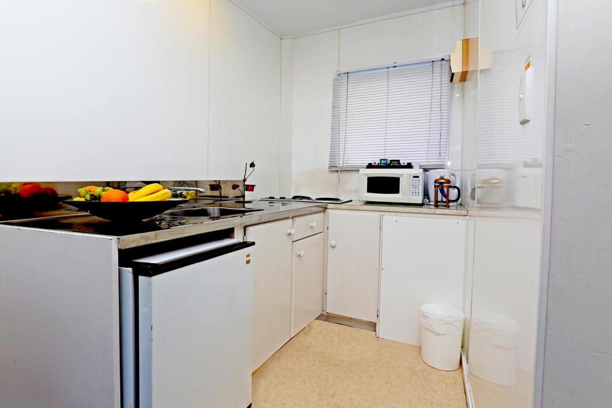 Waiuku Lodge Motel