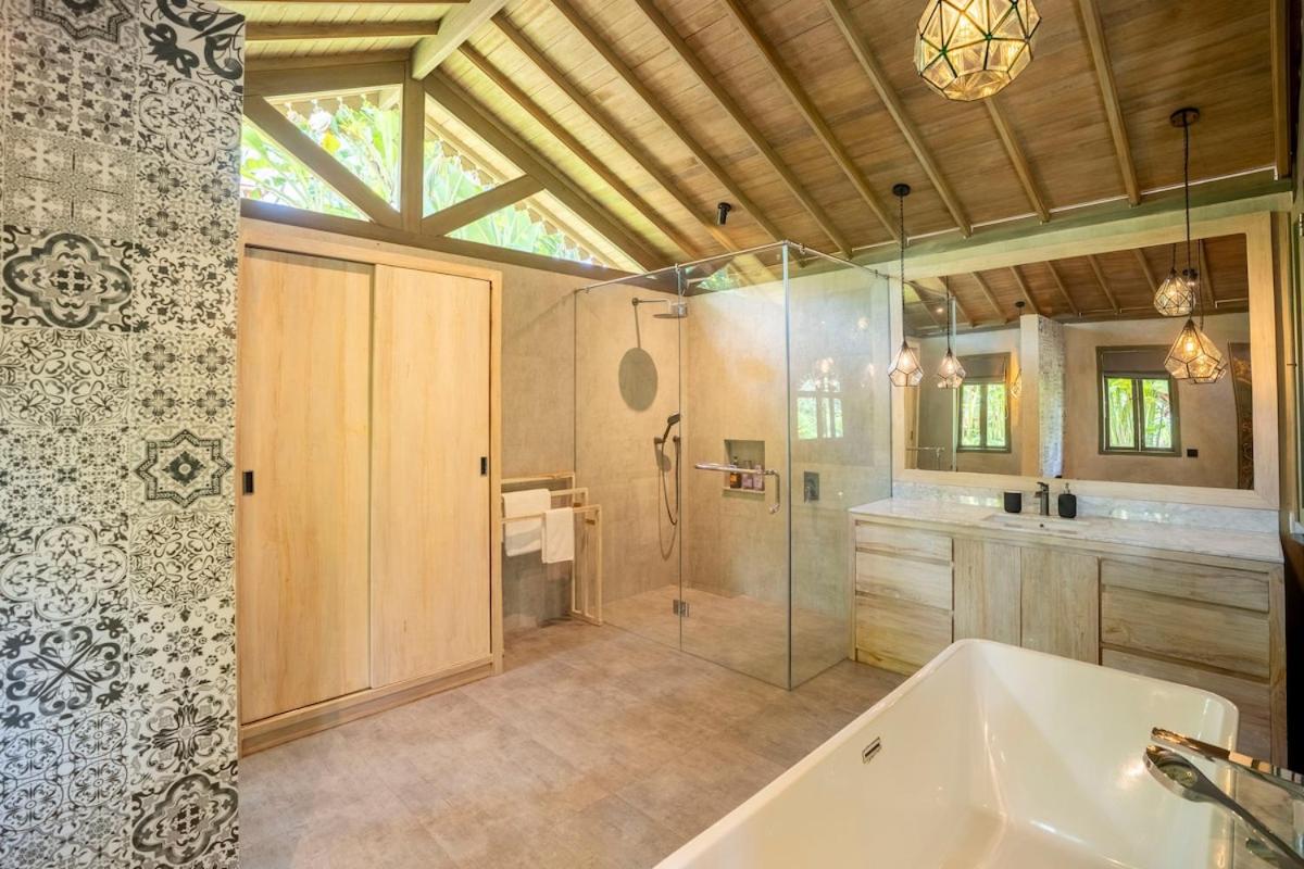 Tresna Bali Luxury Cabins Ubud