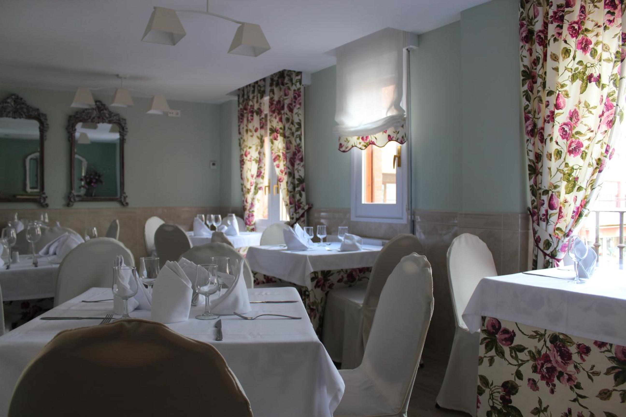 Hostal Docar