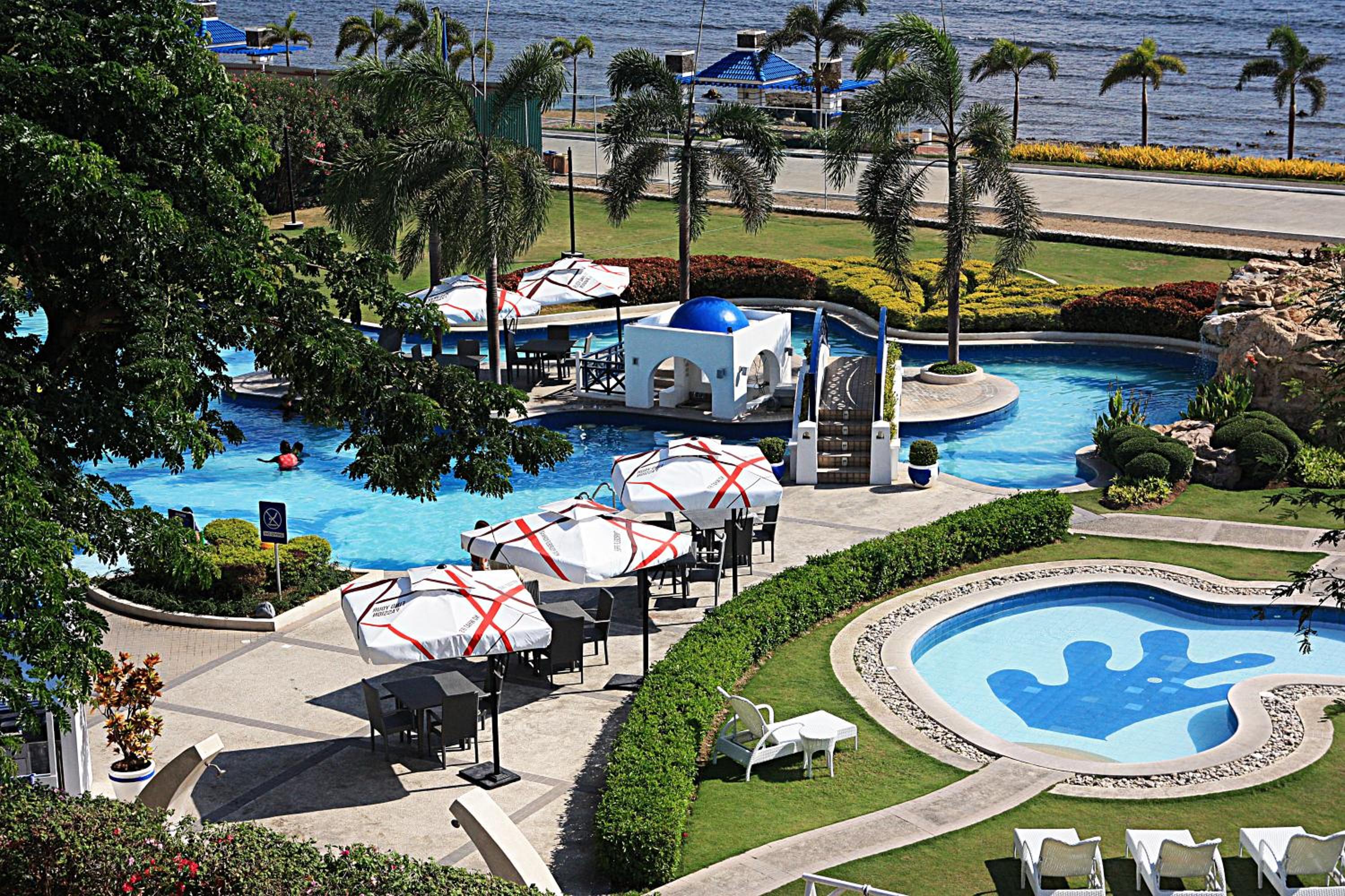 Thunderbird Resorts - Poro Point