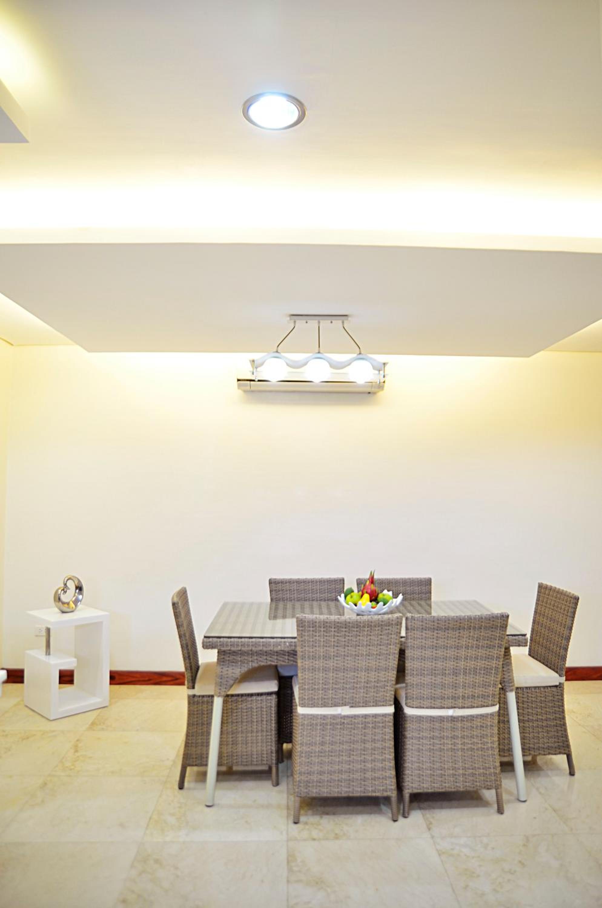 Thunderbird Resorts - Poro Point