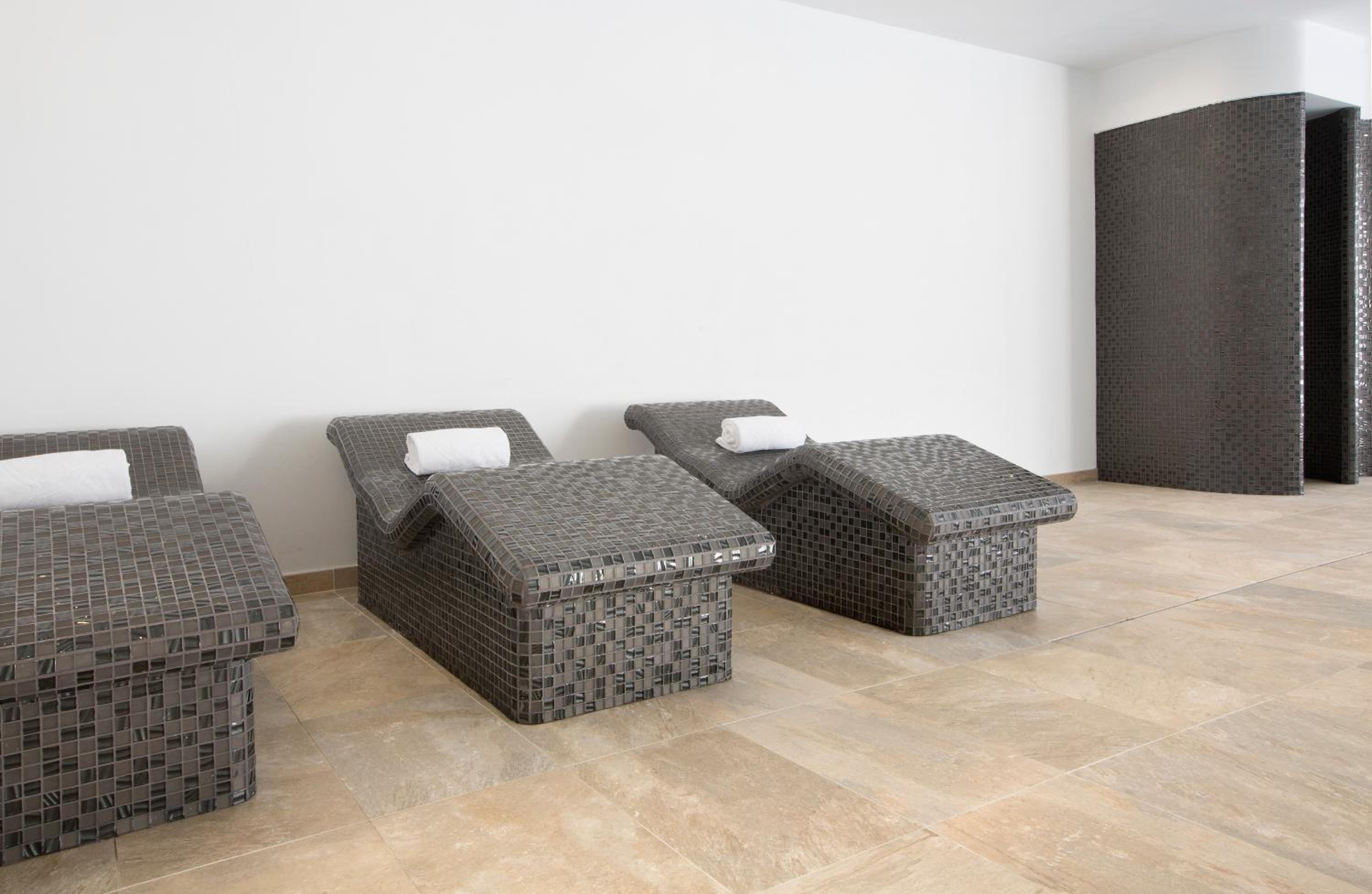Playa de Palma Vacations - Grupotel Taurus Park - Property Image 3