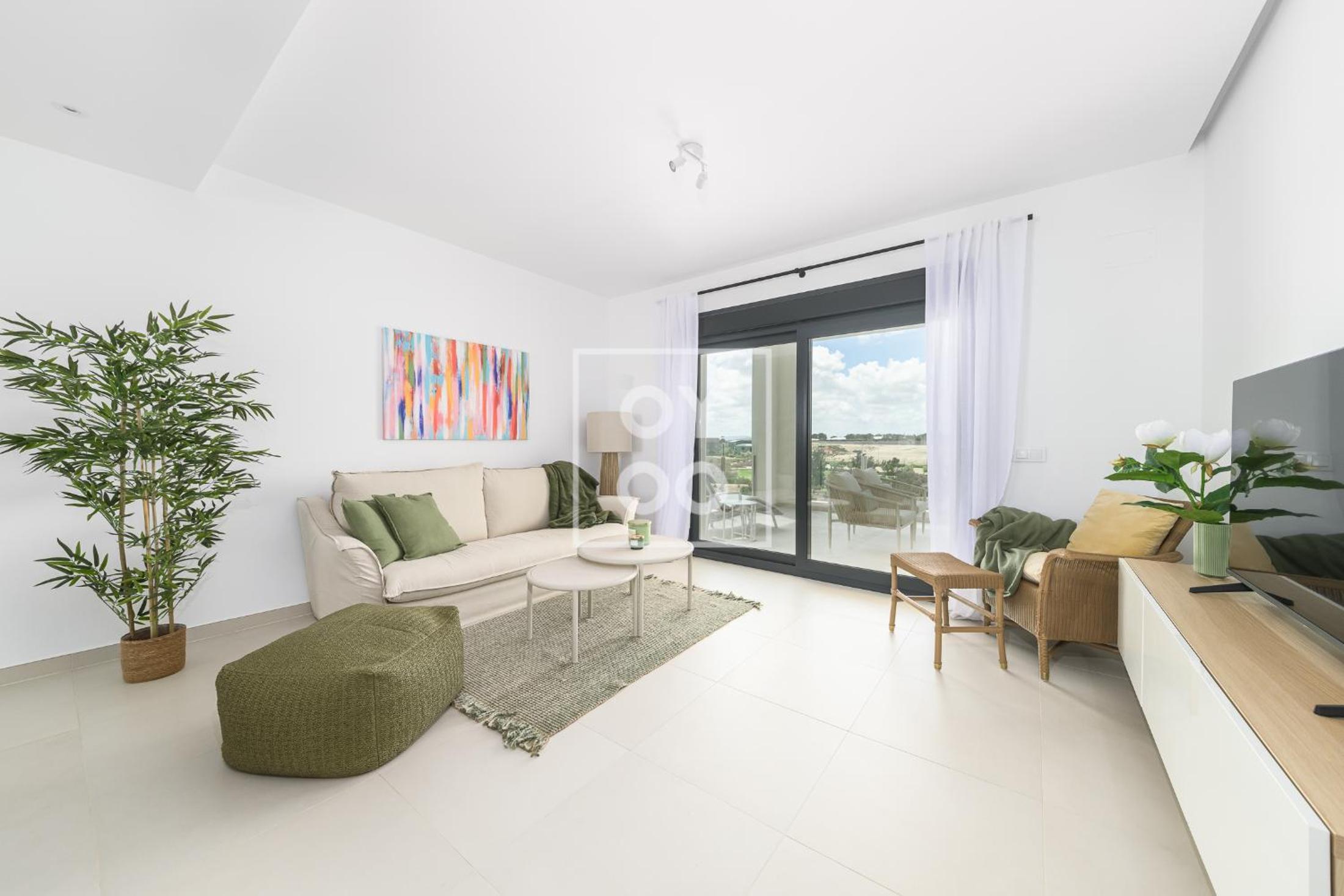 Classy Golf Retreat - WOW-views - small dogs welcome - by Oyoostays