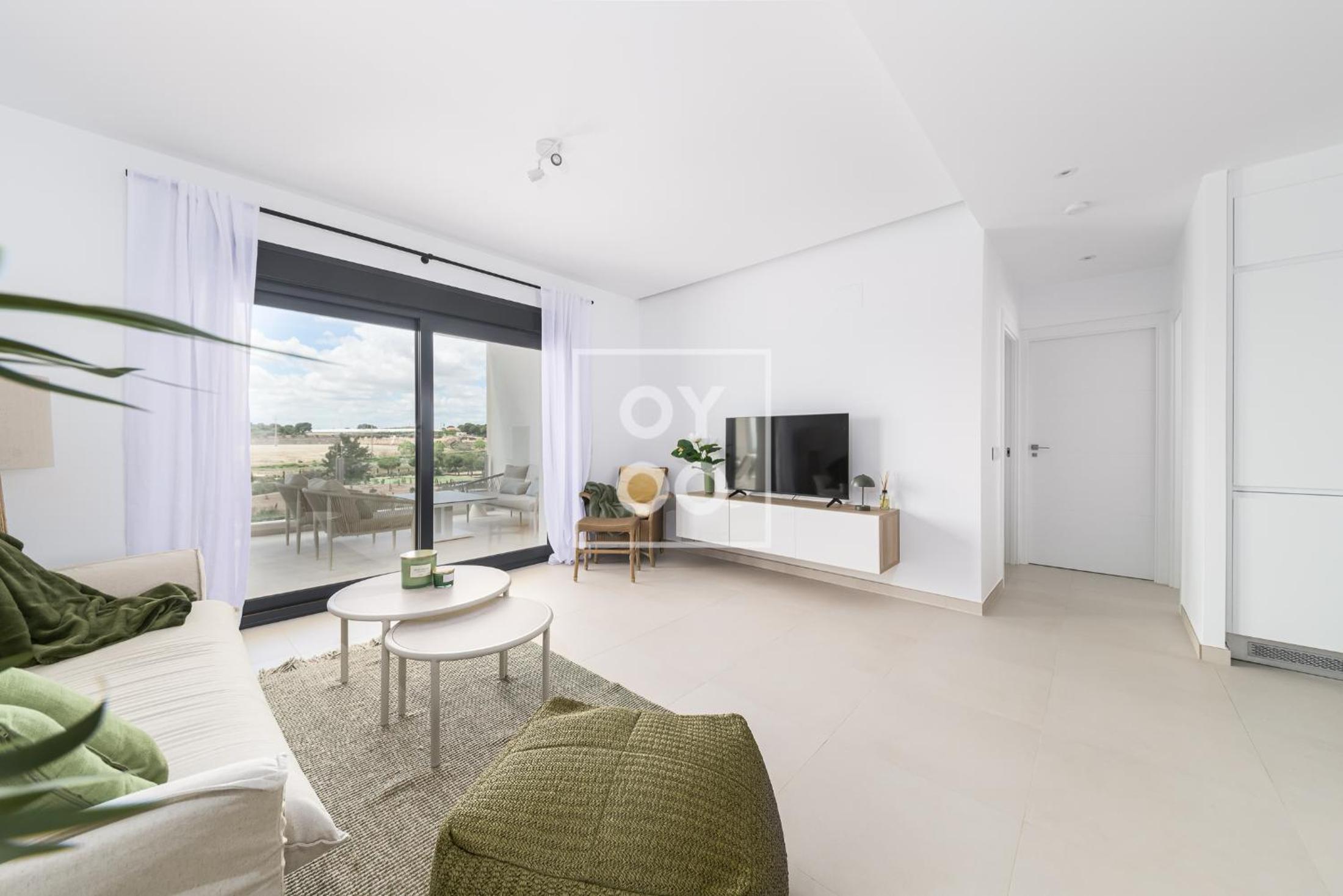 Classy Golf Retreat - WOW-views - small dogs welcome - by Oyoostays