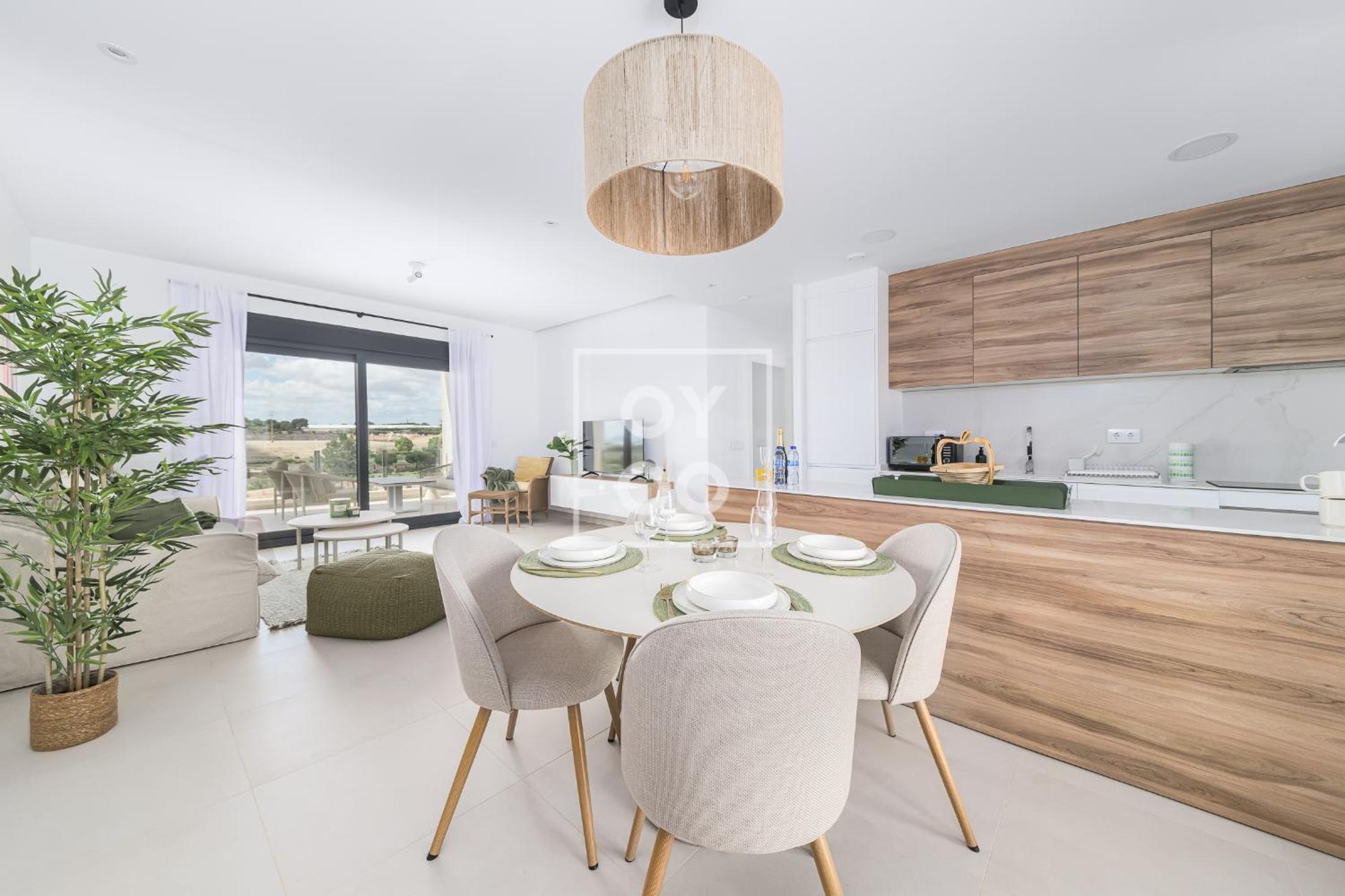 Classy Golf Retreat - WOW-views - small dogs welcome - by Oyoostays