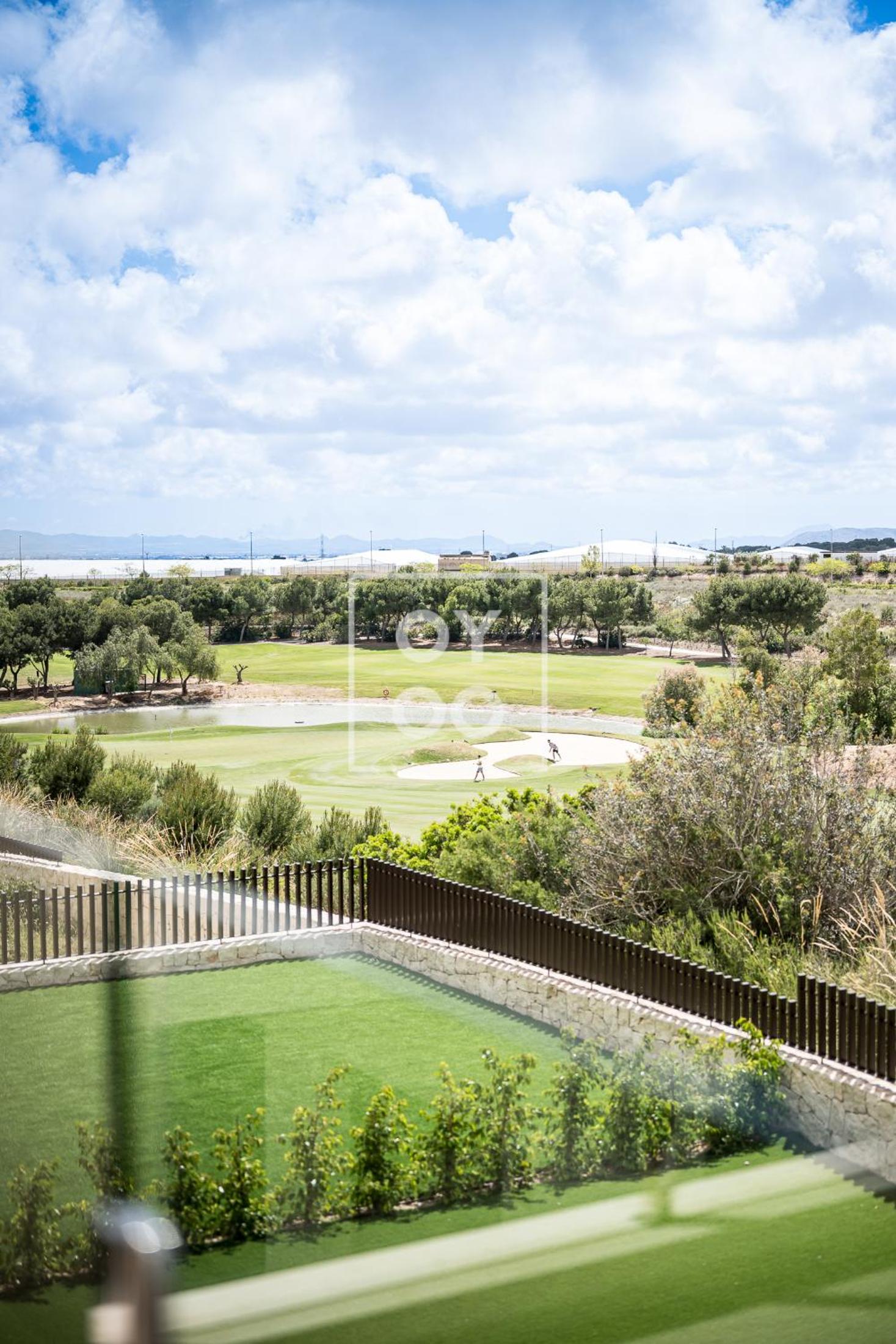 Classy Golf Retreat - WOW-views - small dogs welcome - by Oyoostays