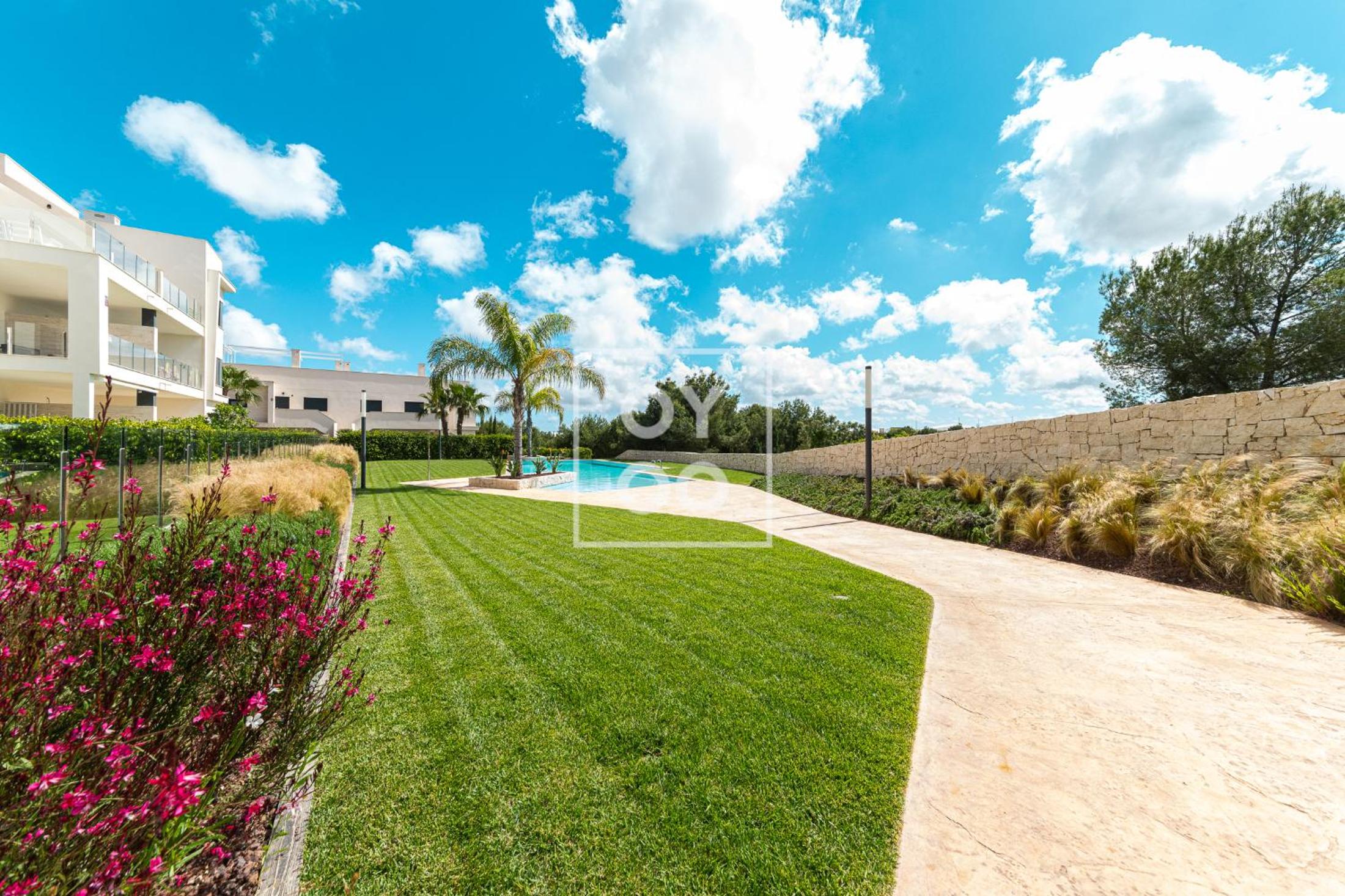 Classy Golf Retreat - WOW-views - small dogs welcome - by Oyoostays