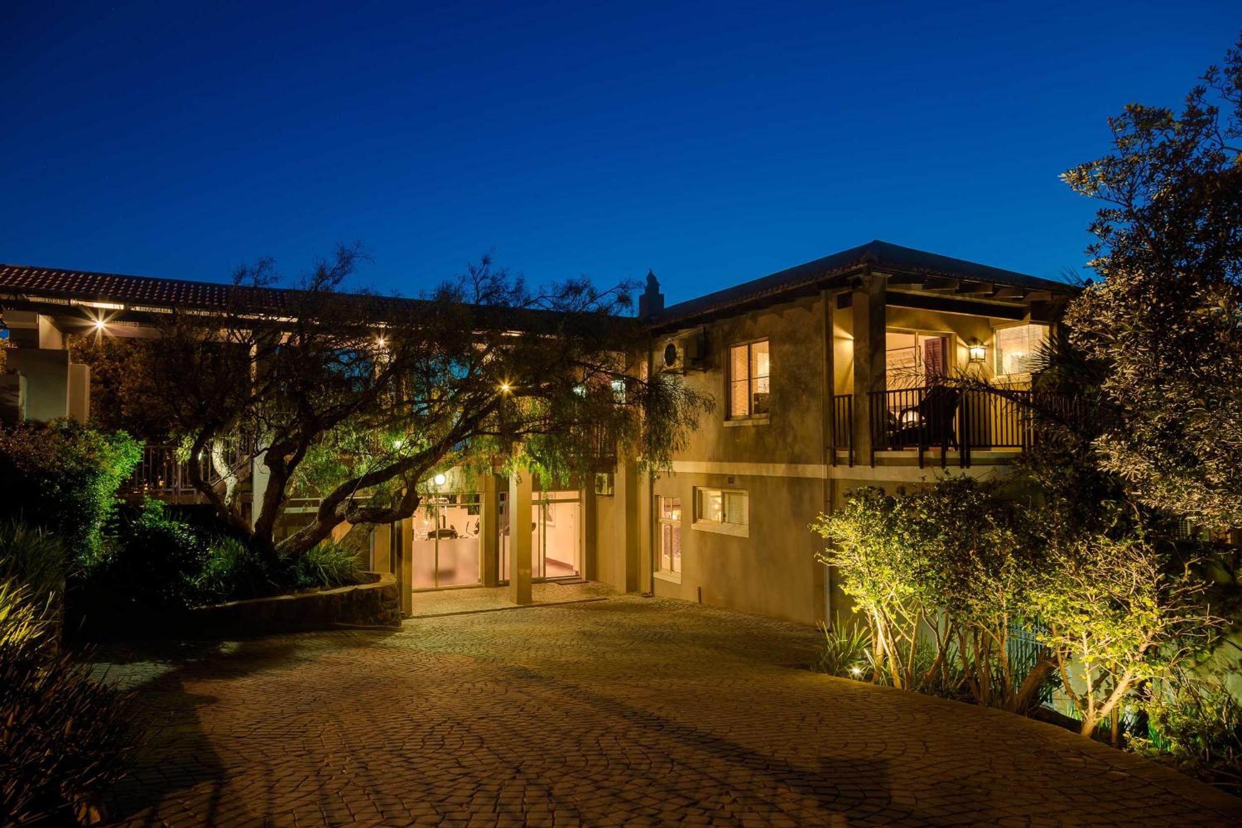 The Cape Bali Luxury Villa with Ocean Views in Camps Bay