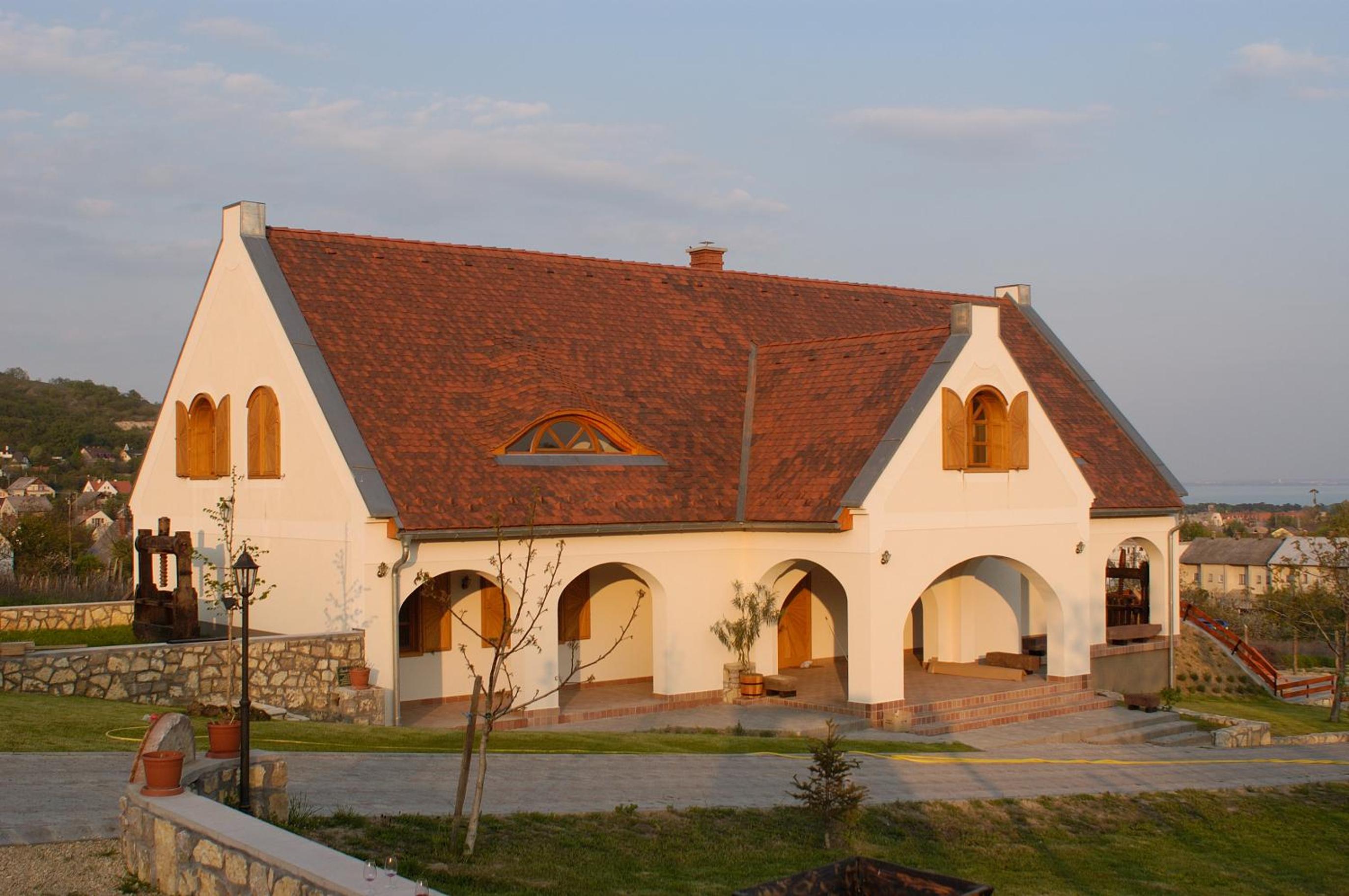 Photo 44