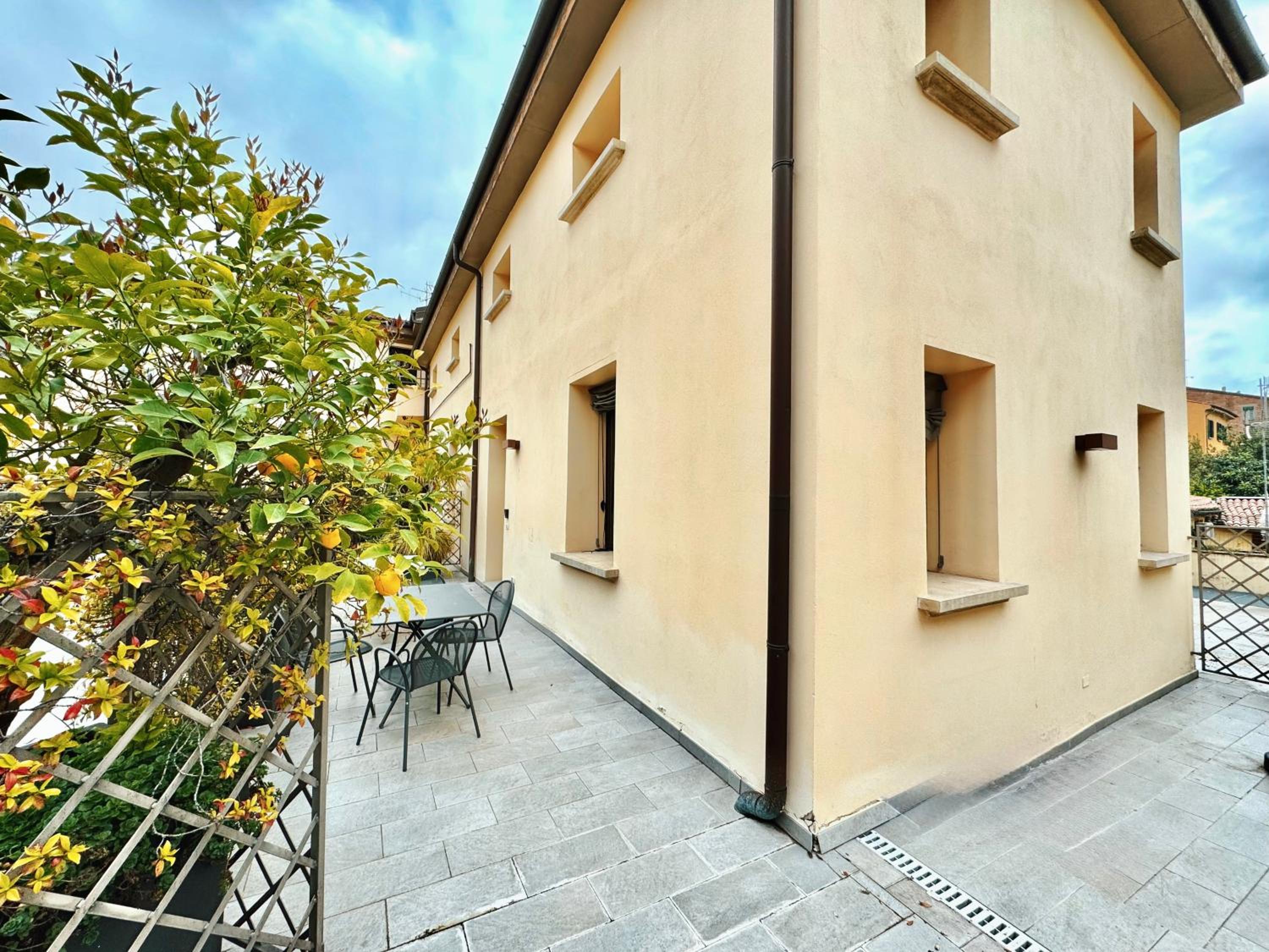 Carducci Residence