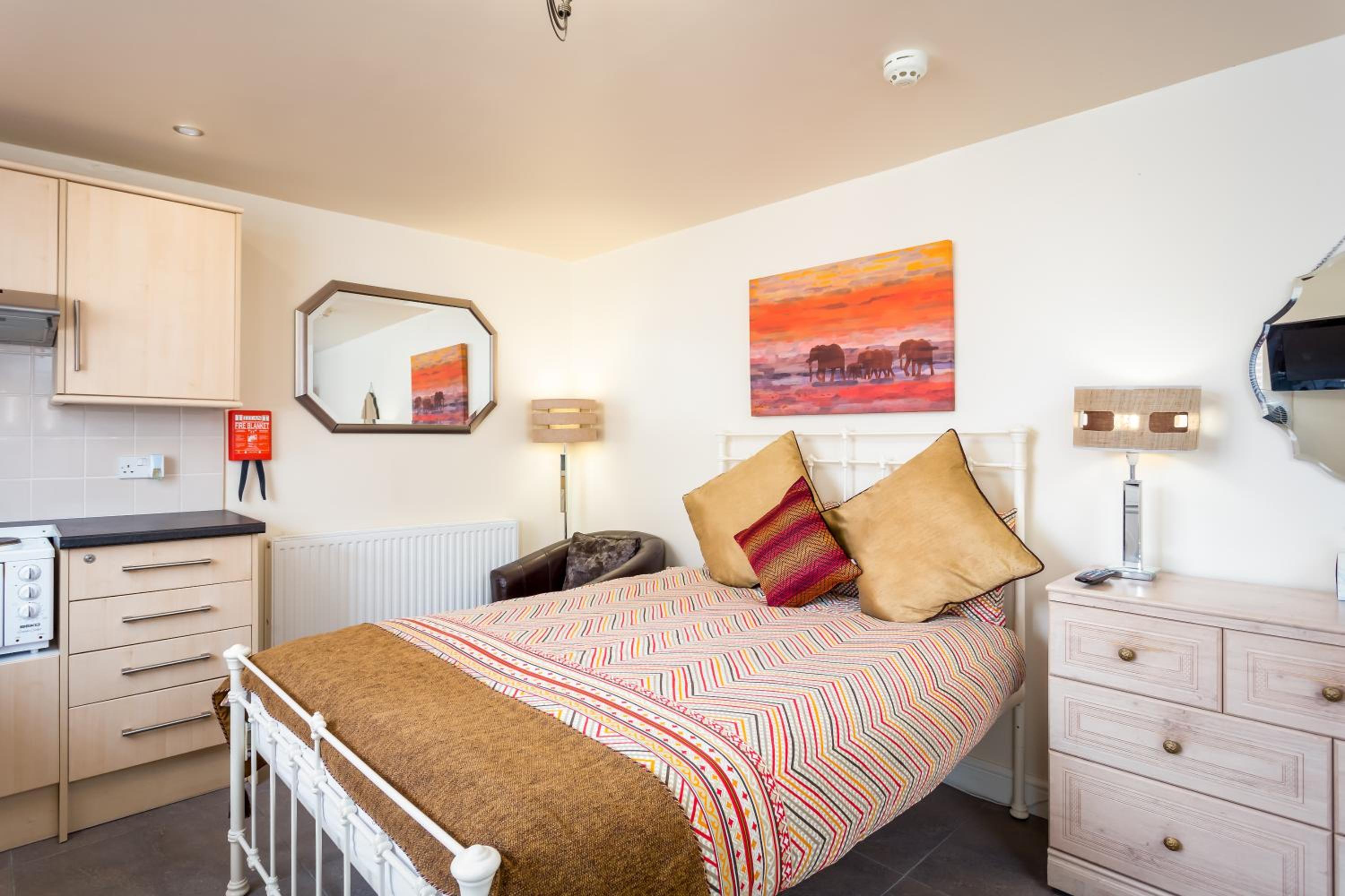 Arden Park Ensuite Rooms