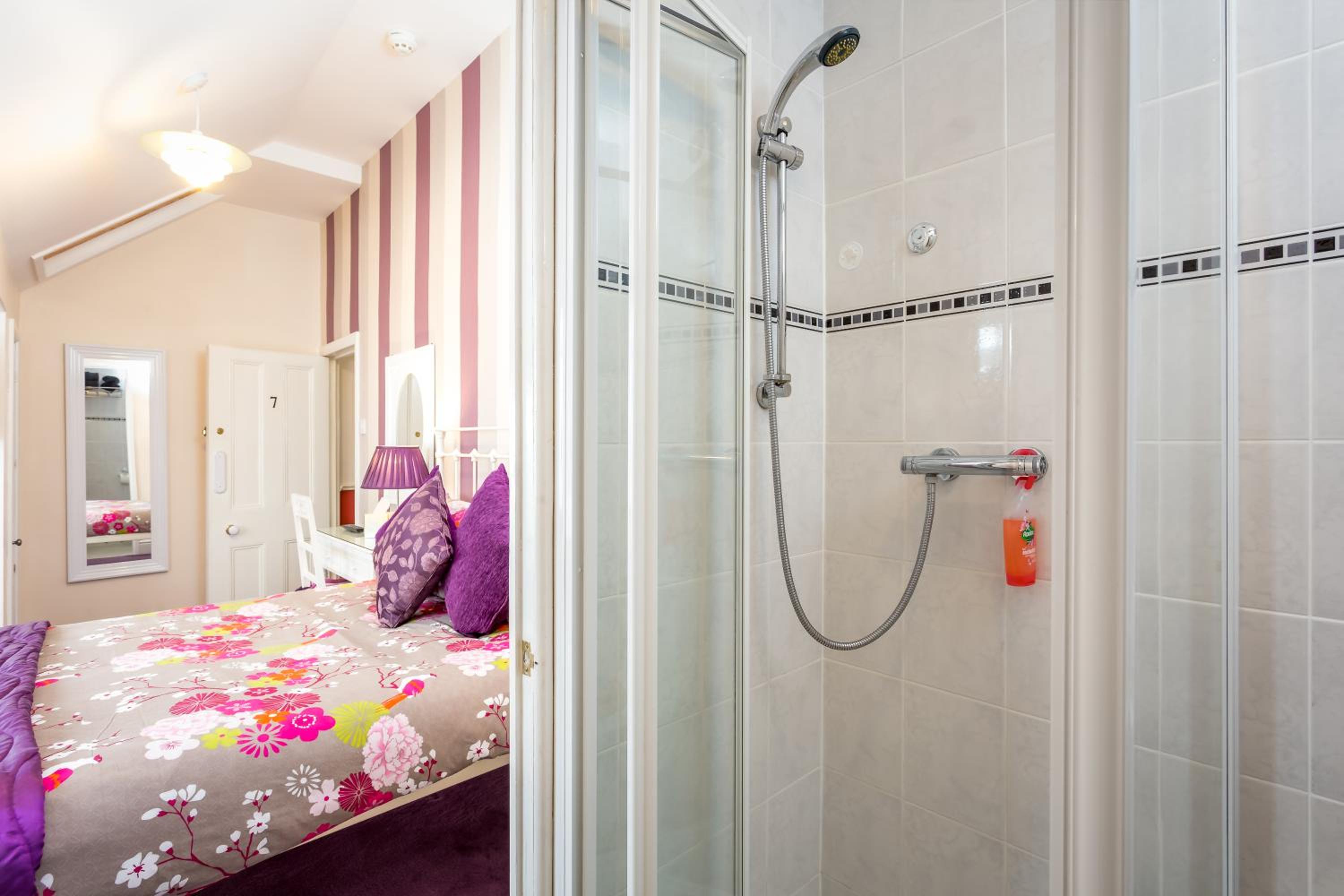 Arden Park Ensuite Rooms