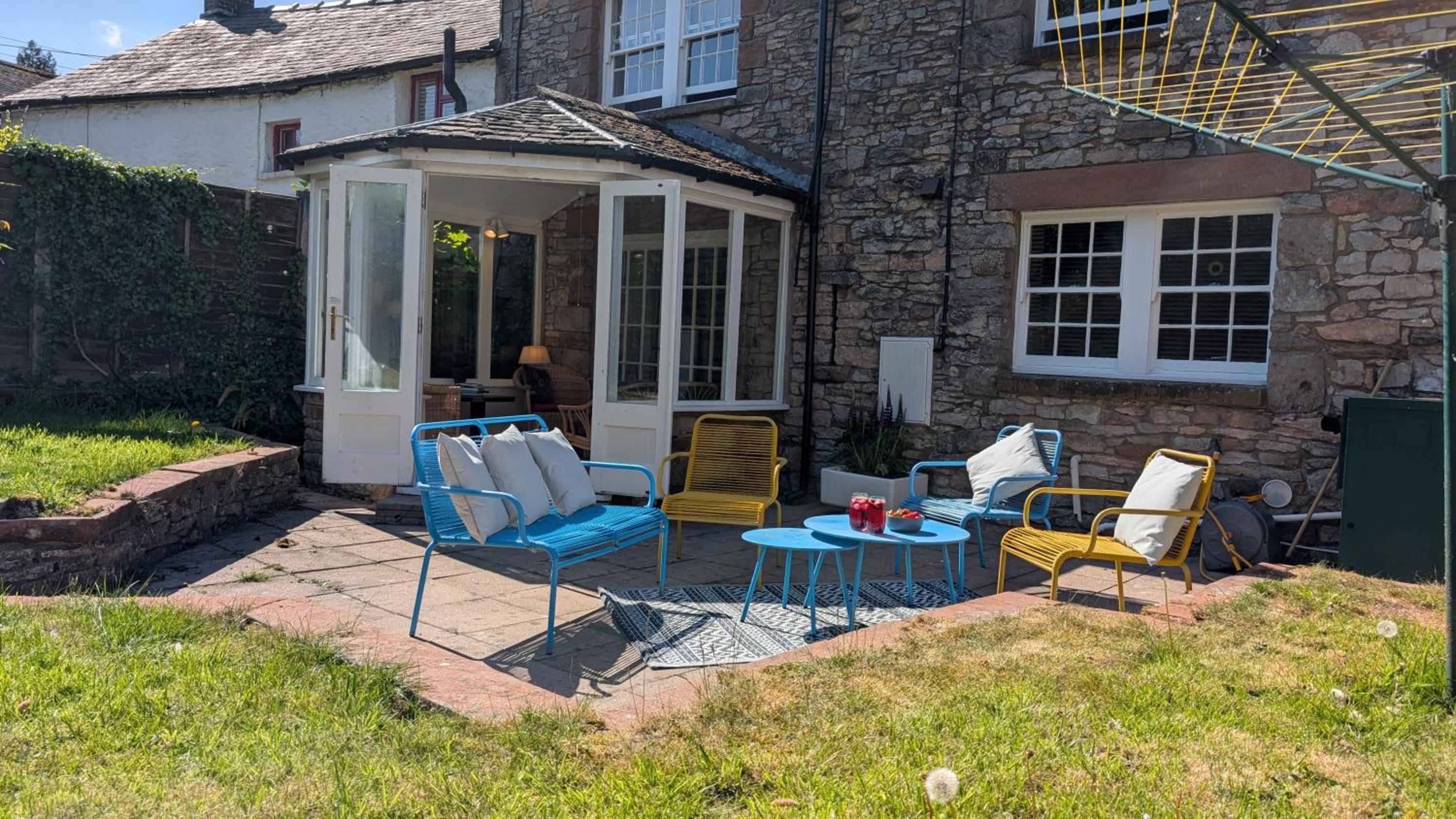 Maple Cottage, Stylish Holiday Home for 6 Near the Lake District