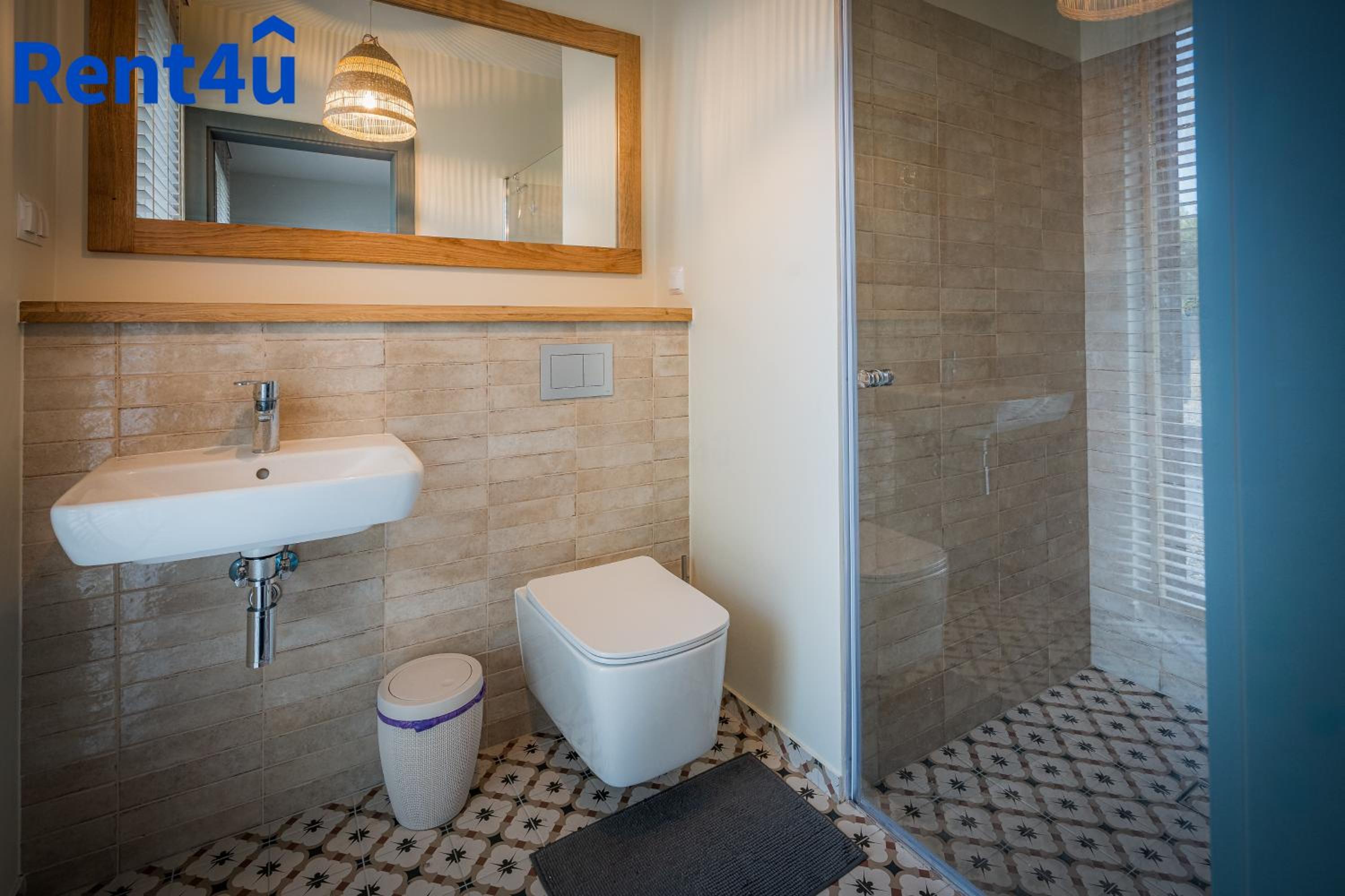 Fairway House by Rent4You