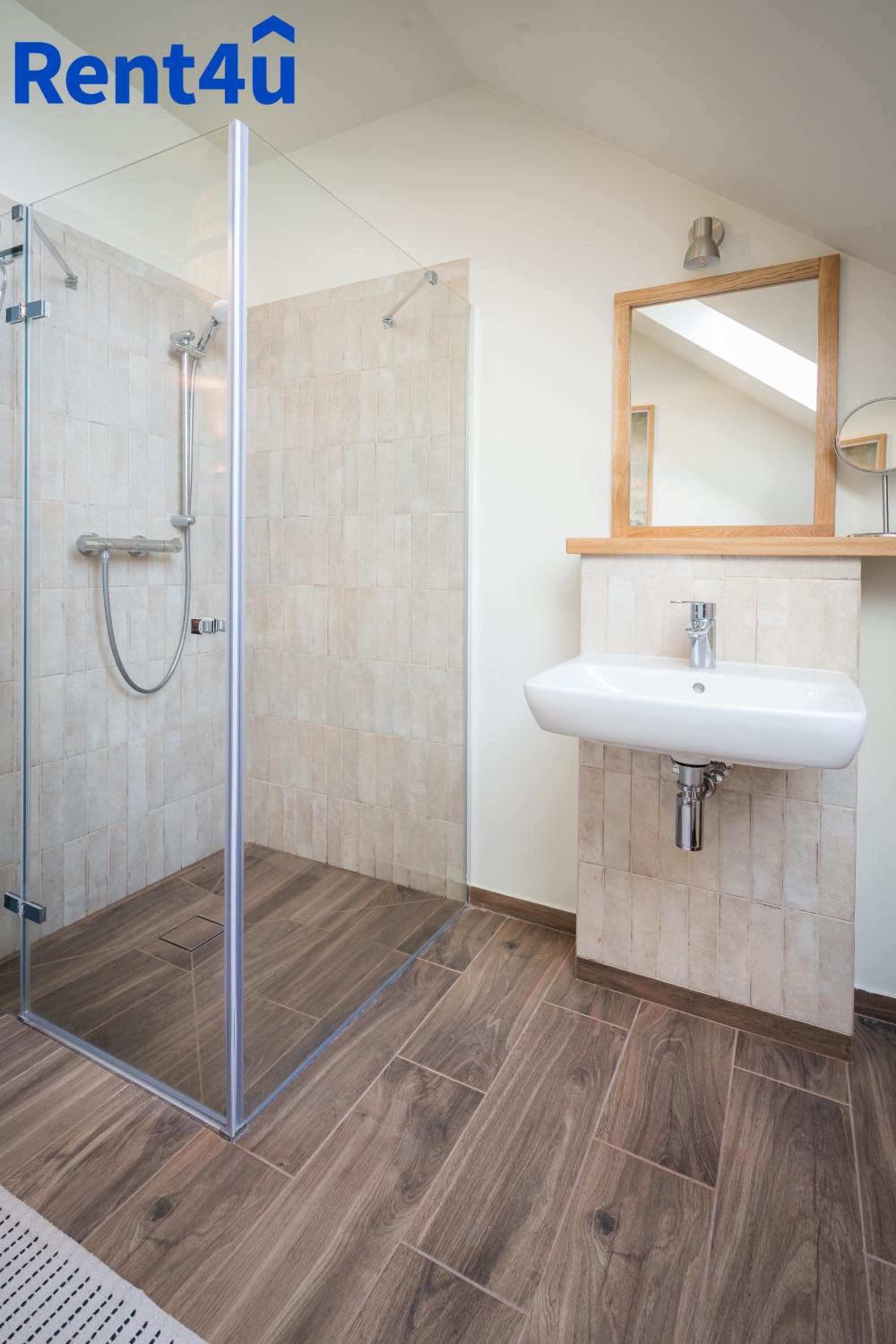 Fairway House by Rent4You