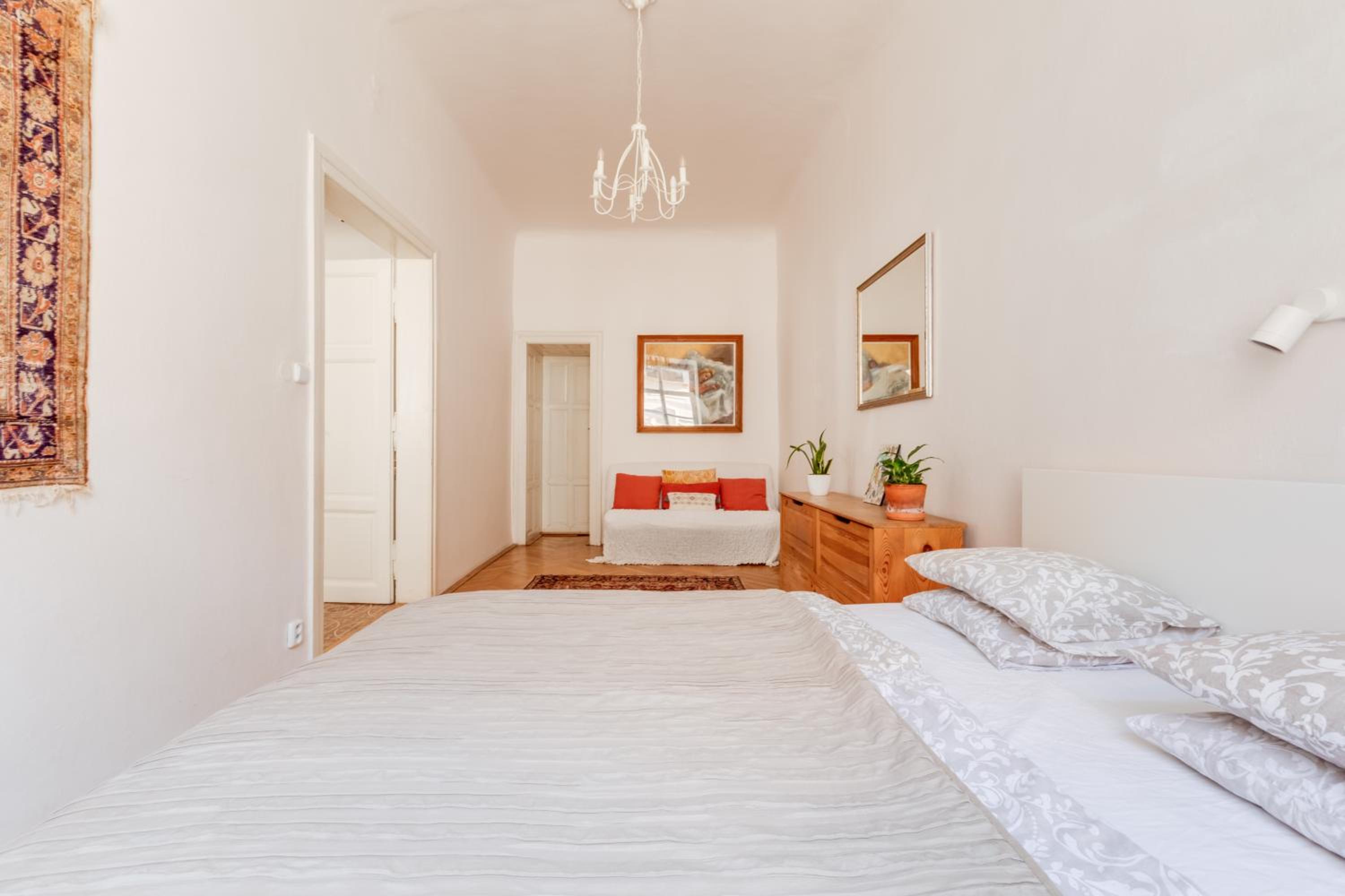 Old Town Magical Stay Comfy 2BDR Historic House