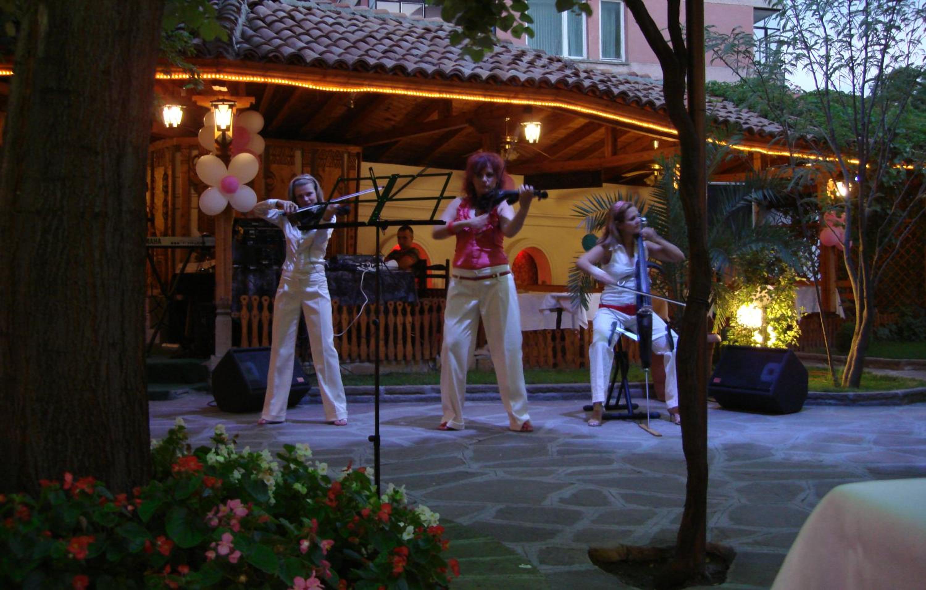 Bozukova House