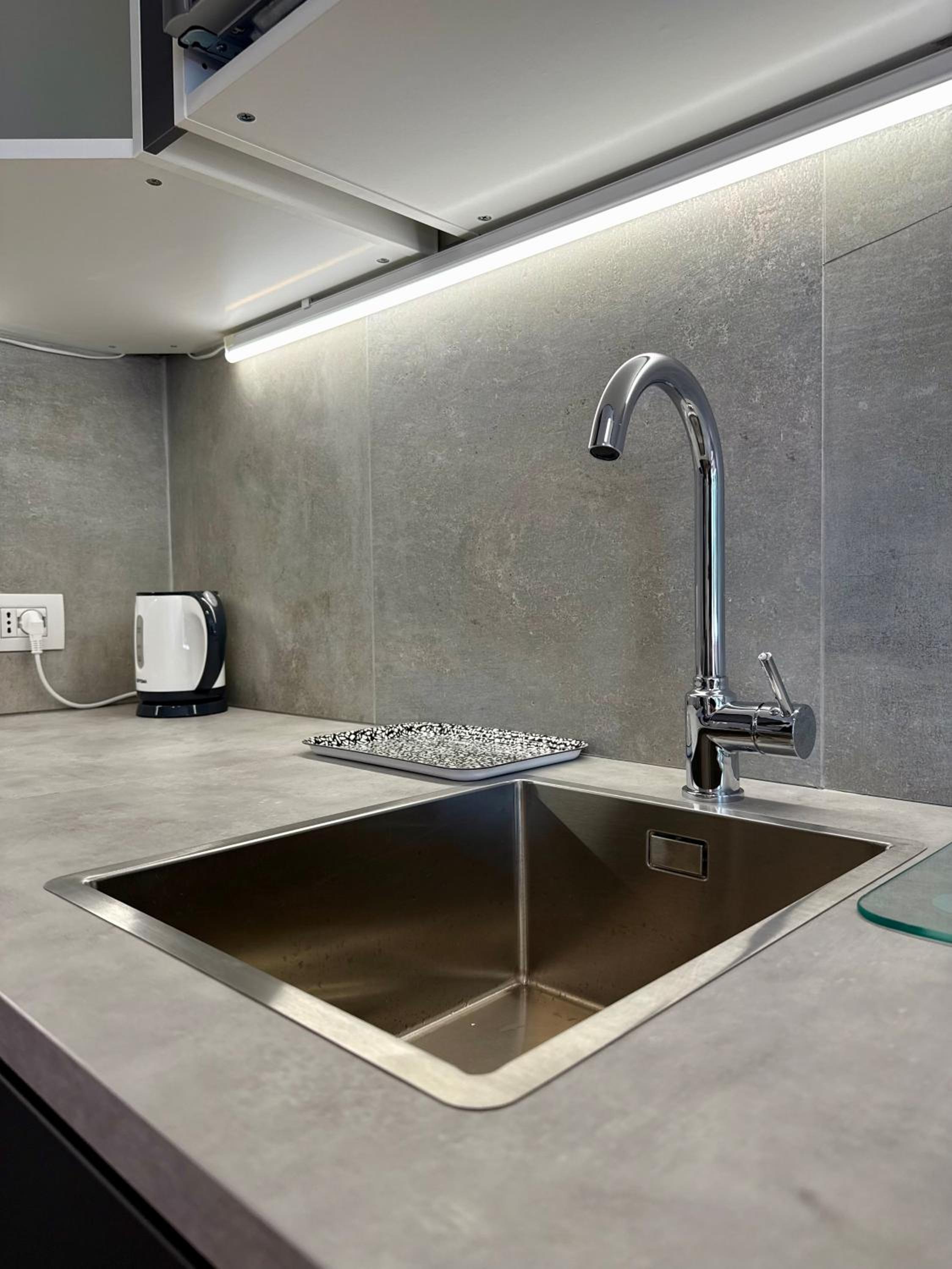 LURO Deluxe Apartments - City Life Nest