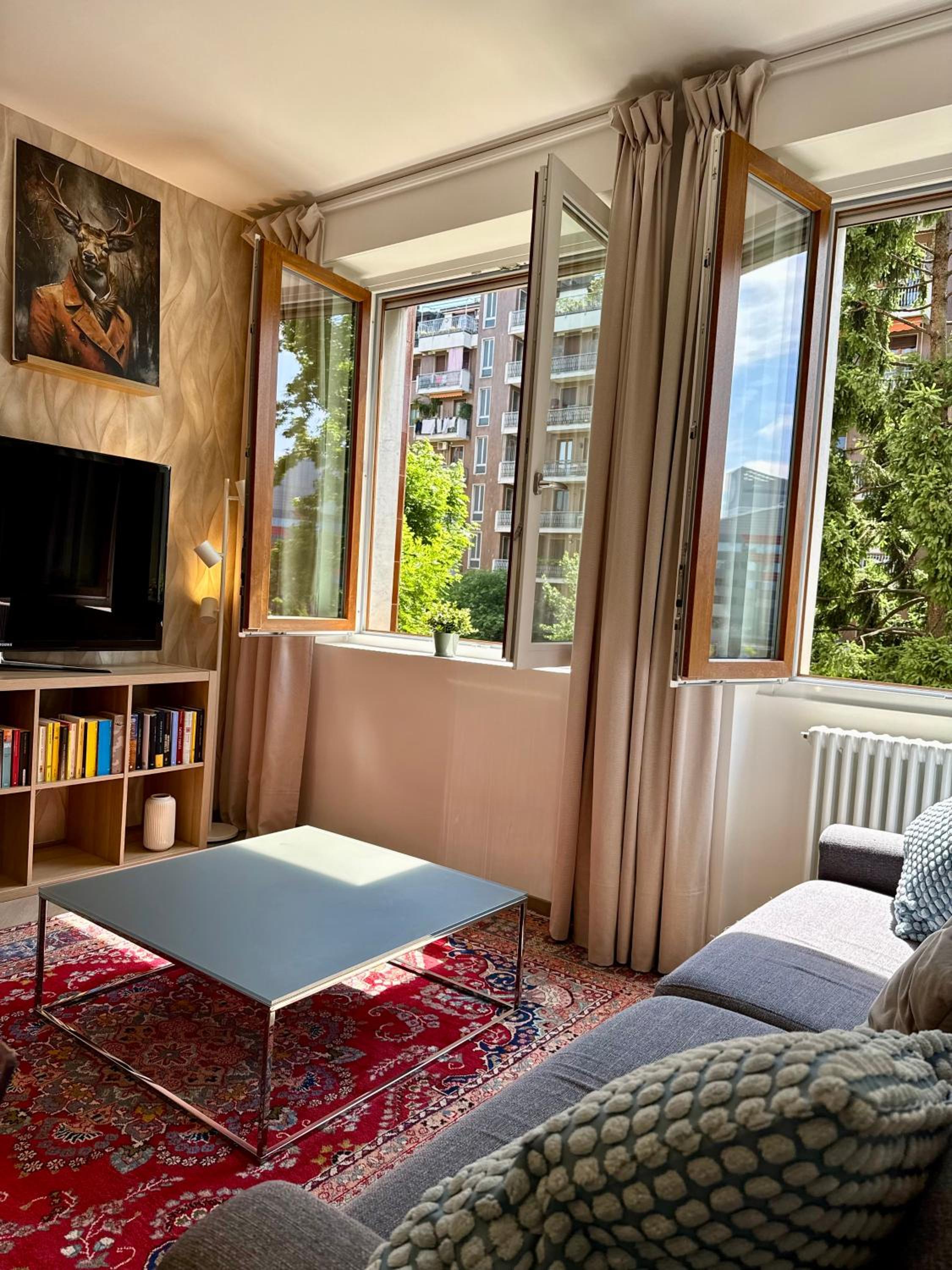 LURO Deluxe Apartments - City Life Nest