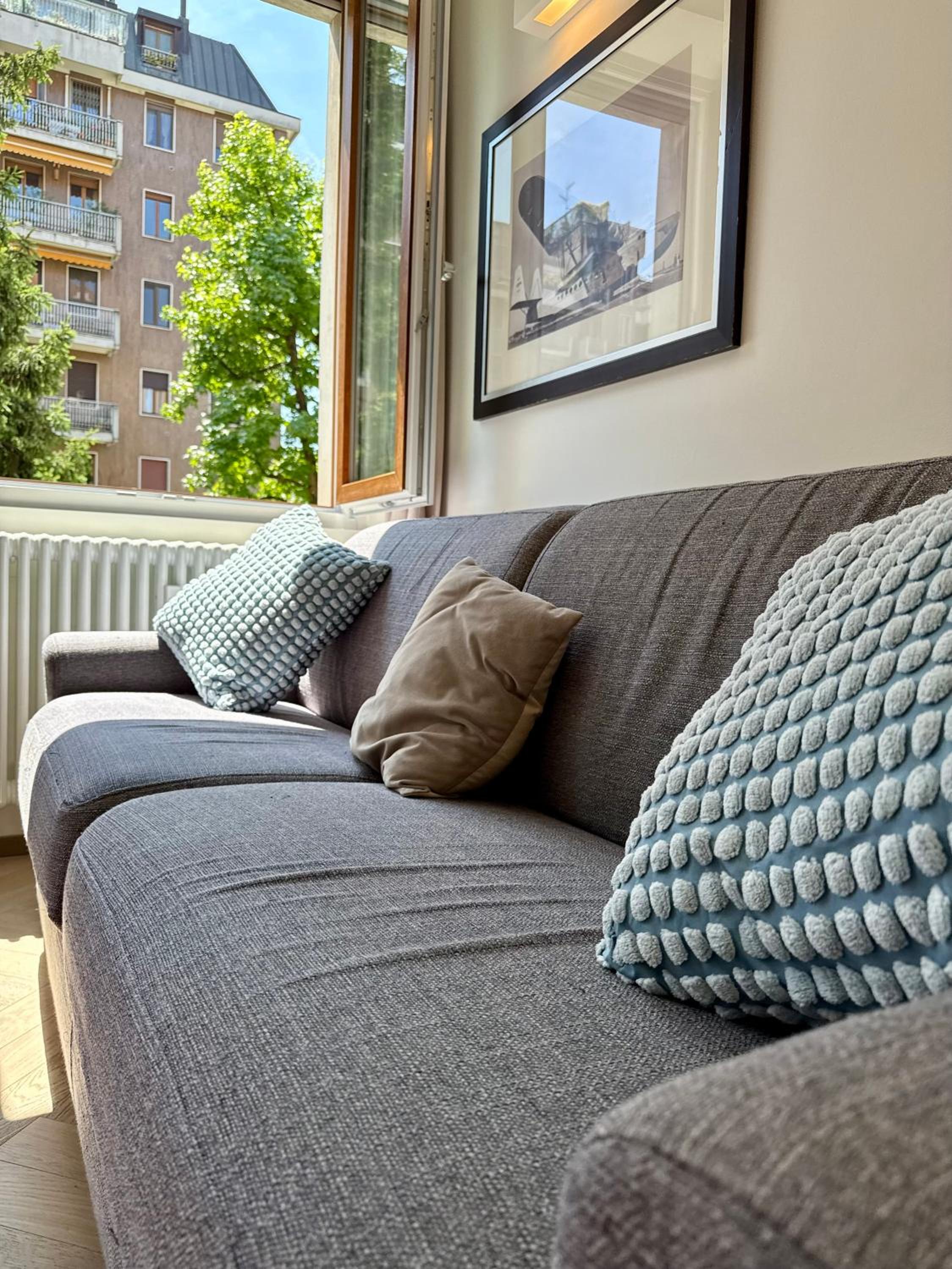 LURO Deluxe Apartments - City Life Nest