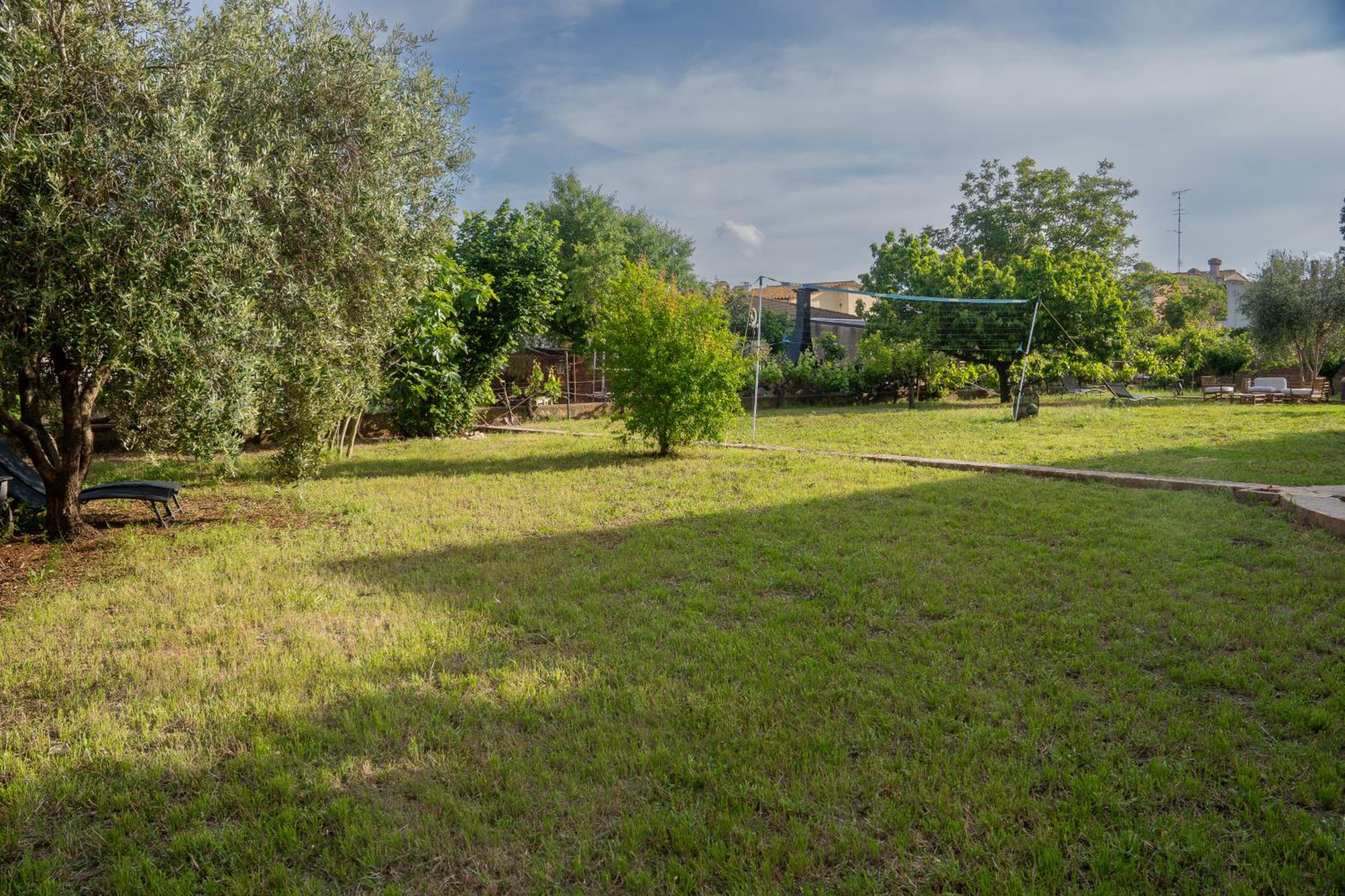 L'Ametller, casa Empordà, jardí, barbacoa, vistes