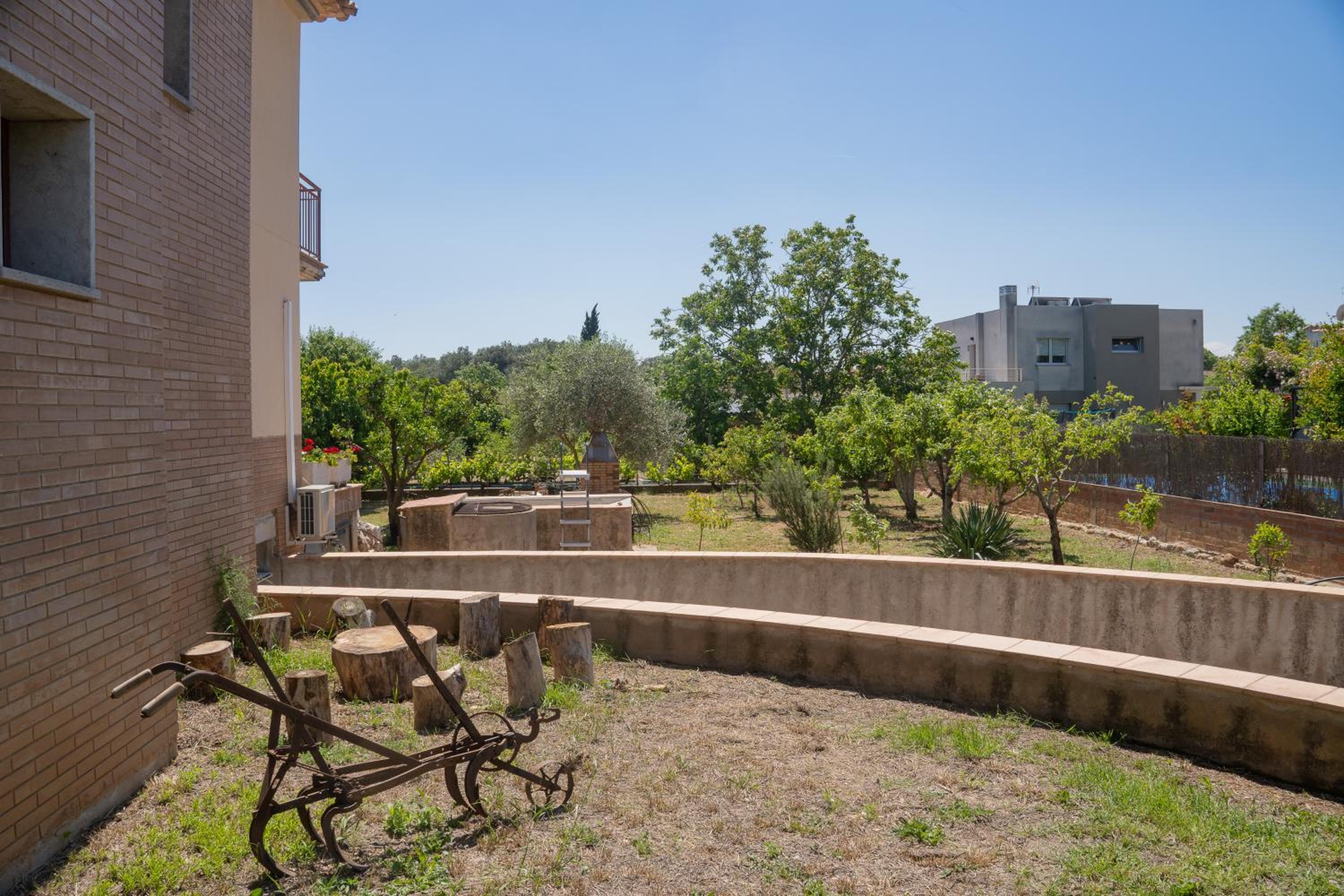 L'Ametller, casa Empordà, jardí, barbacoa, vistes