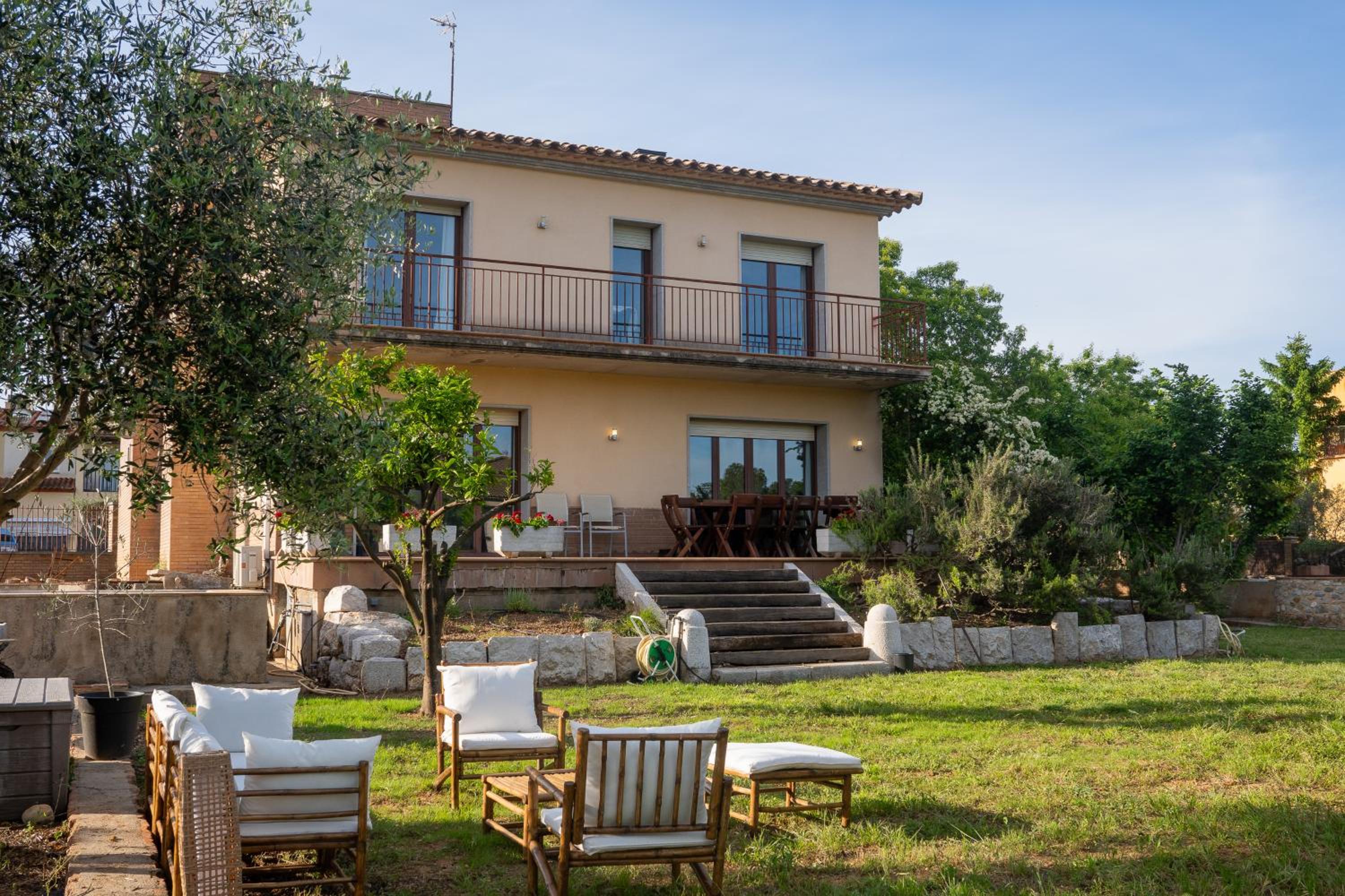 L'Ametller, casa Empordà, jardí, barbacoa, vistes