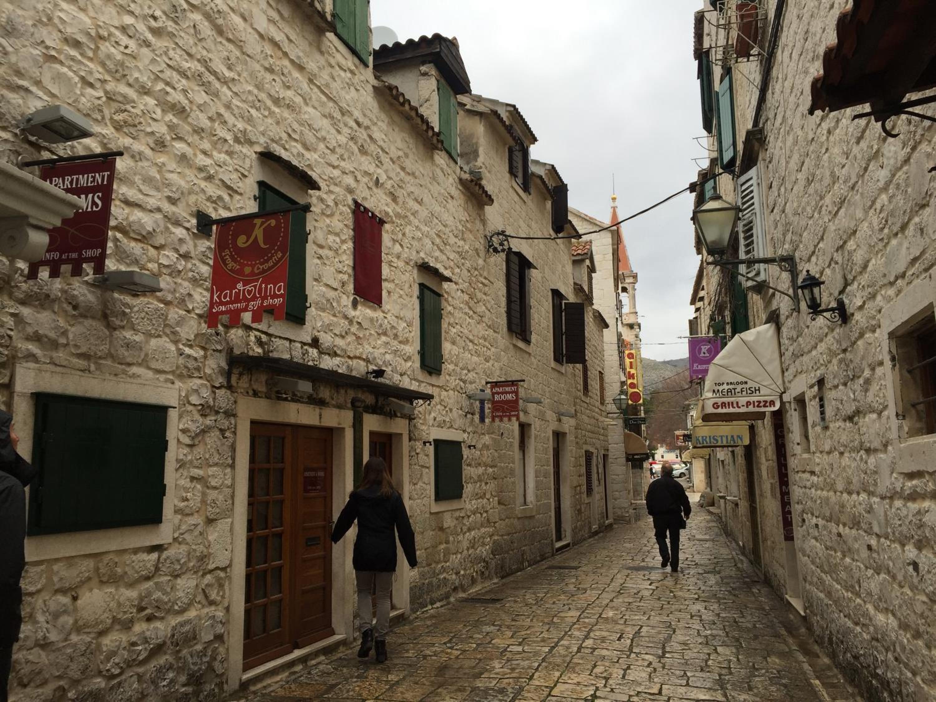Photo 18