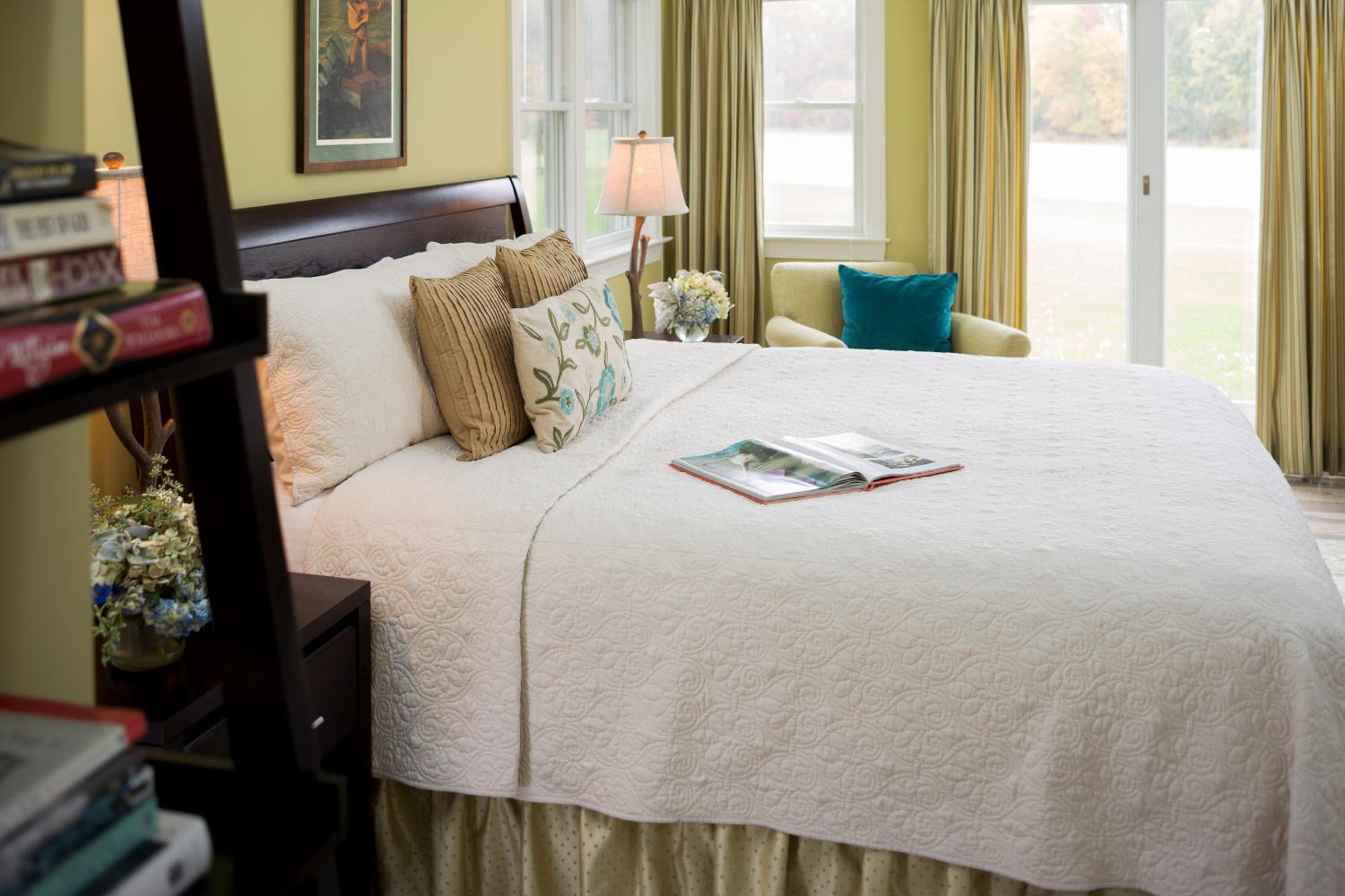 Inn at Huntingfield Creek