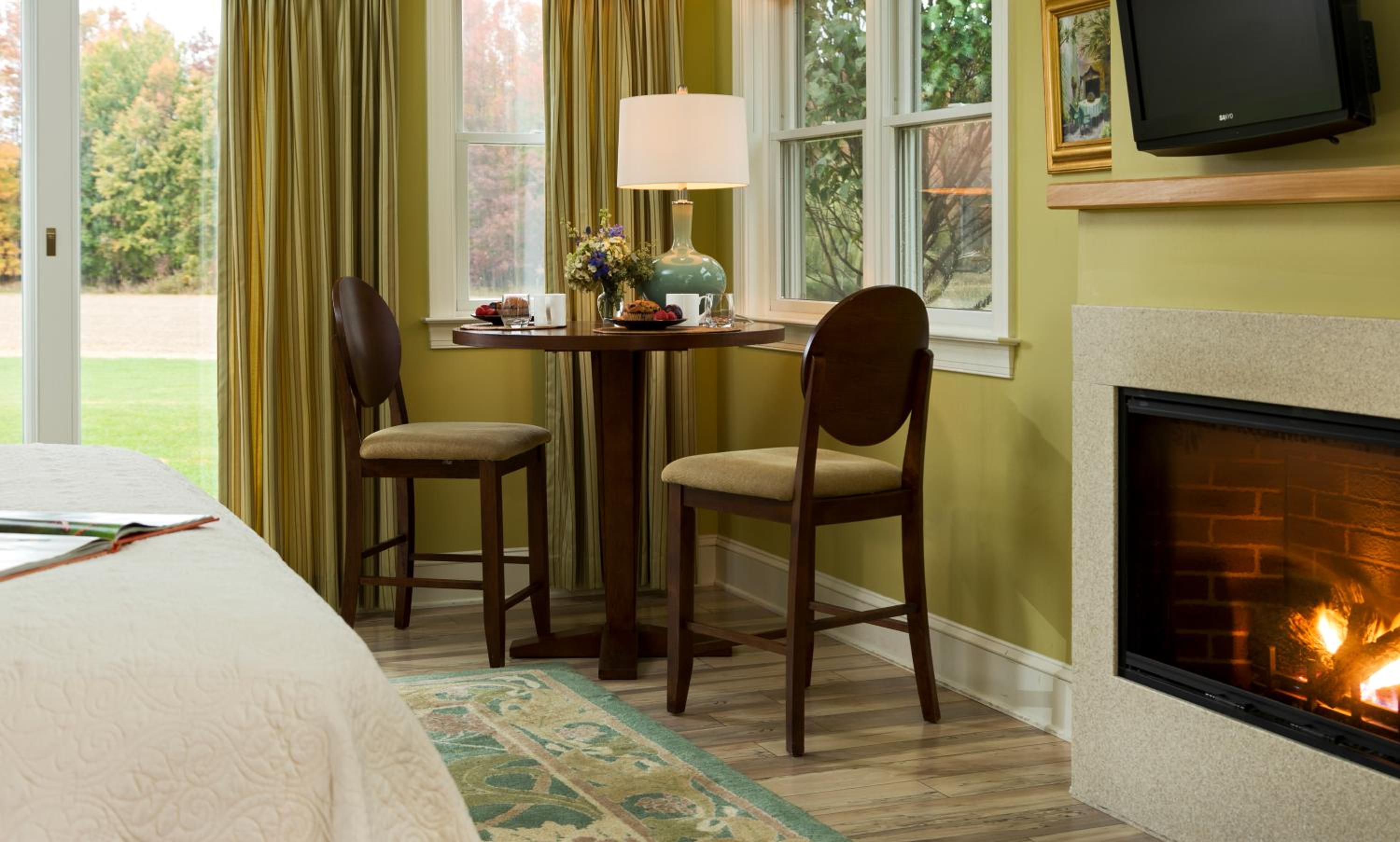 Inn at Huntingfield Creek