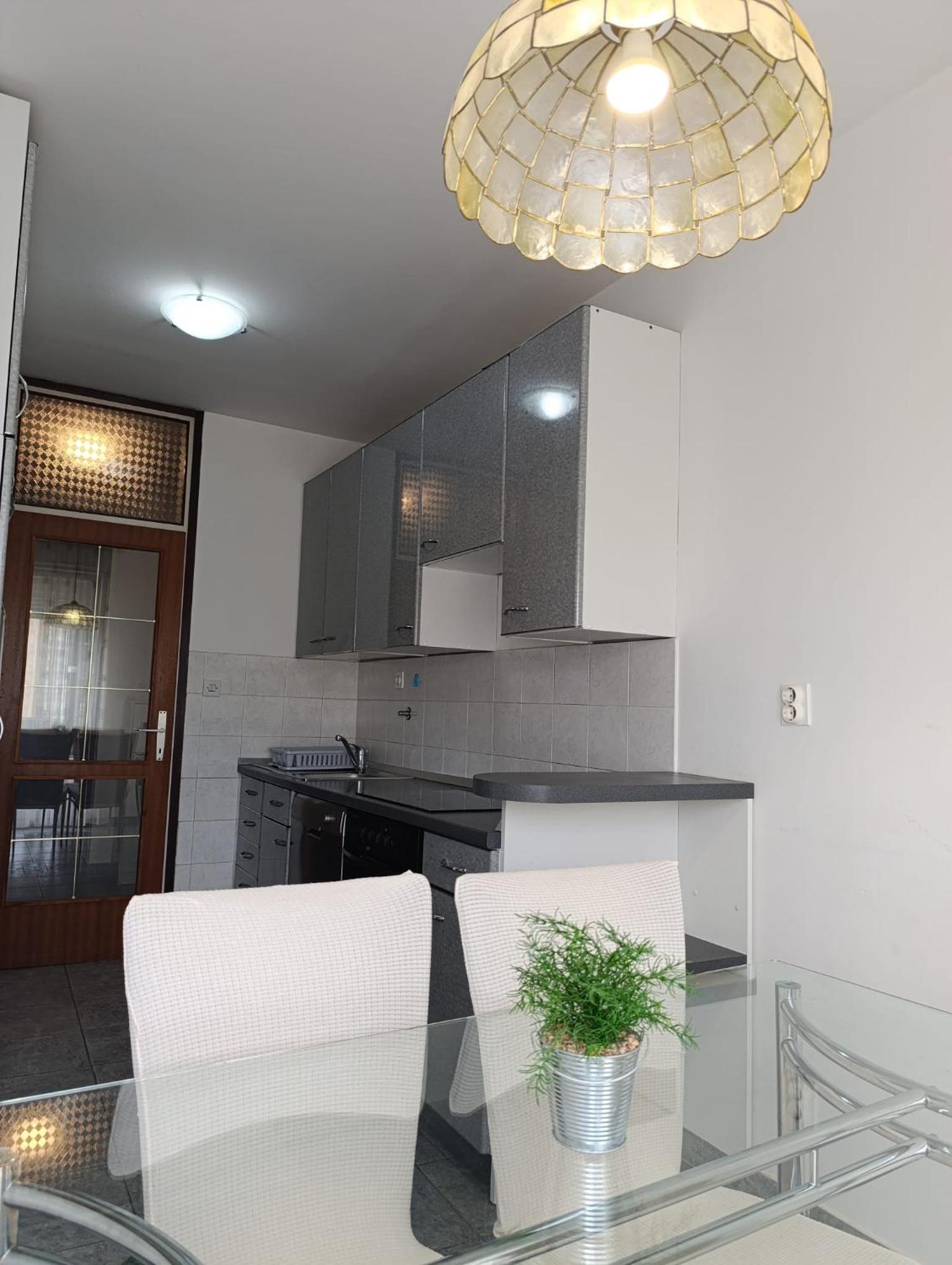 Apartment Azure Split