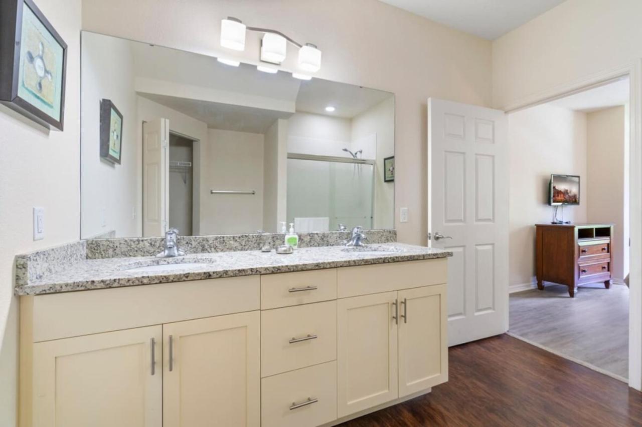 Amazing 3BDR House near Disney 12102