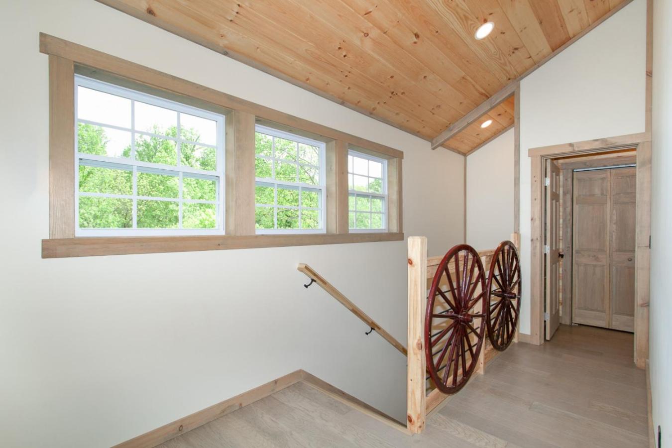 Bearly Dreaming: MTN View, Hot Tub & Game Room!