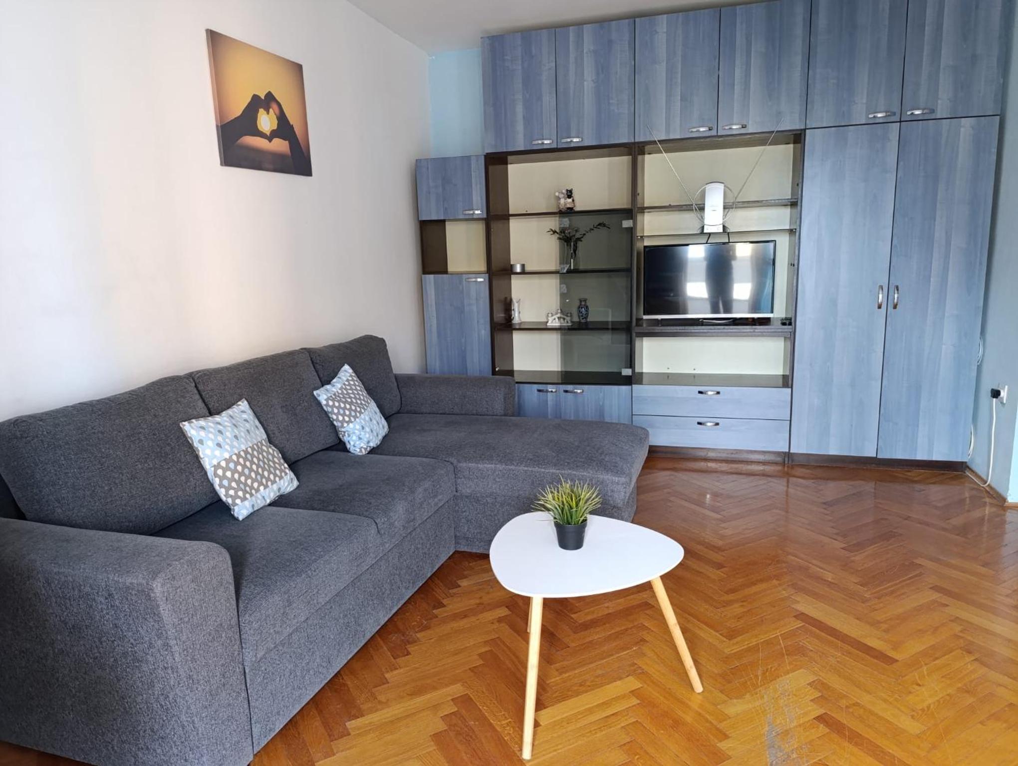 Apartment Azure Split
