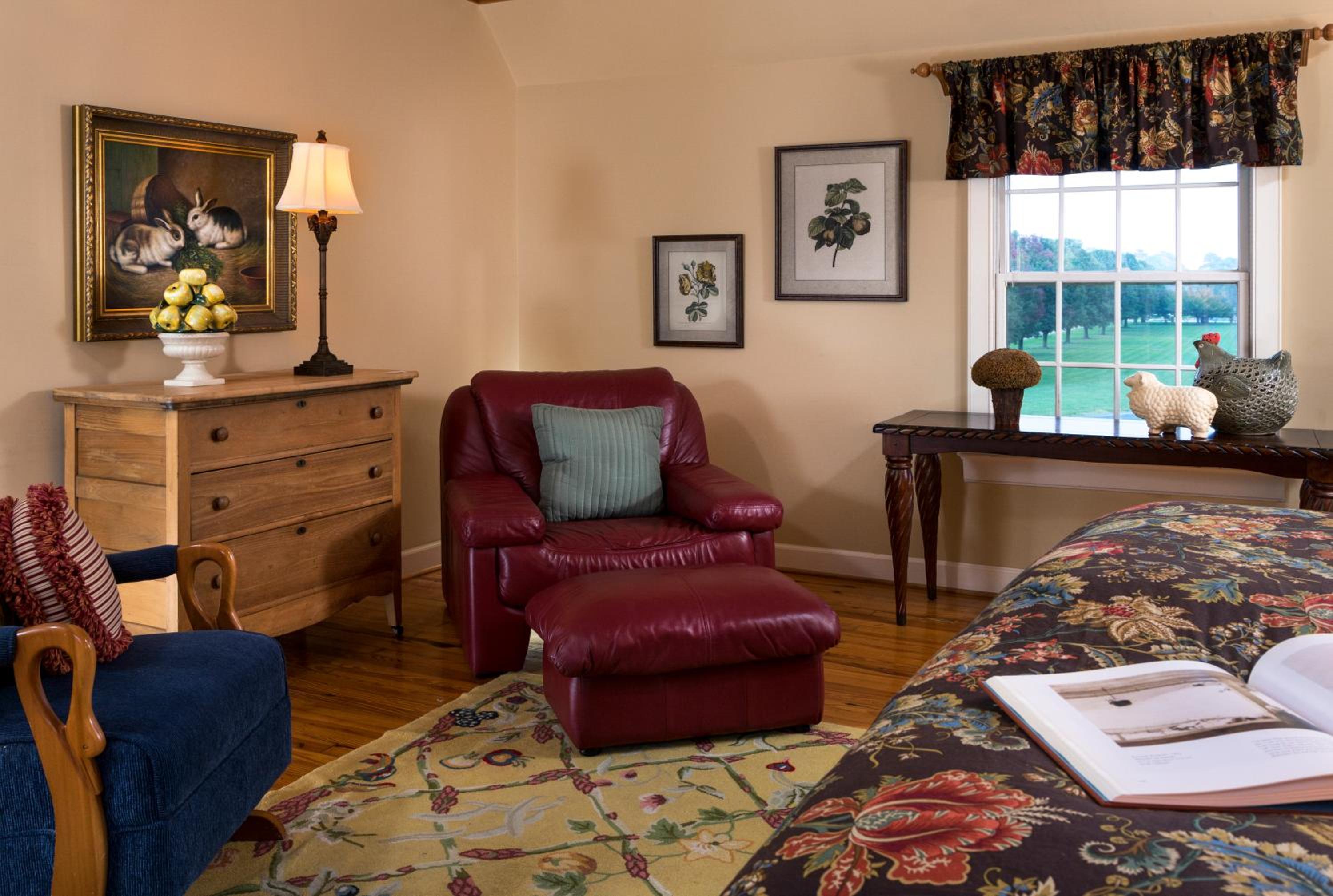 Inn at Huntingfield Creek