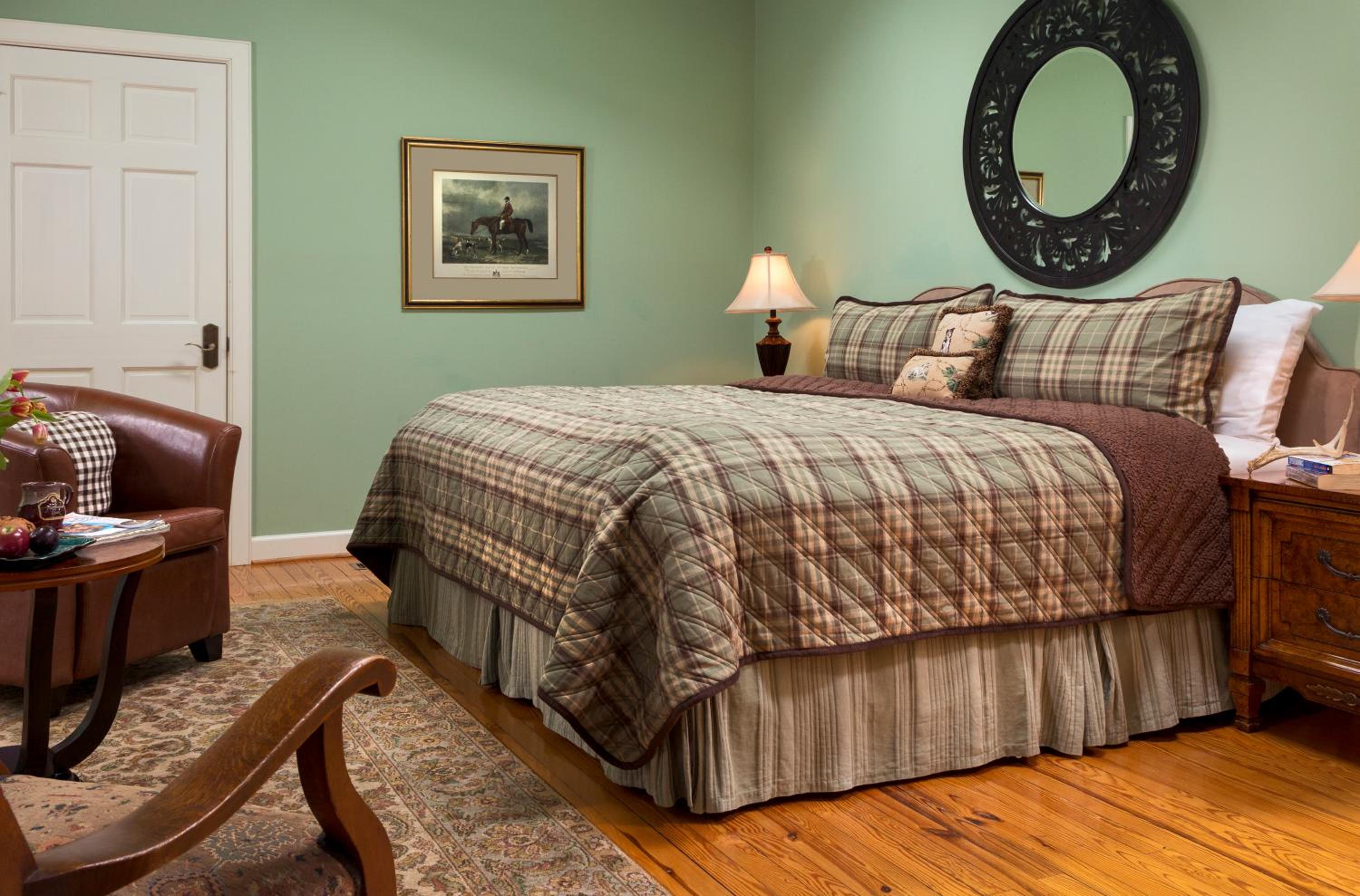 Inn at Huntingfield Creek