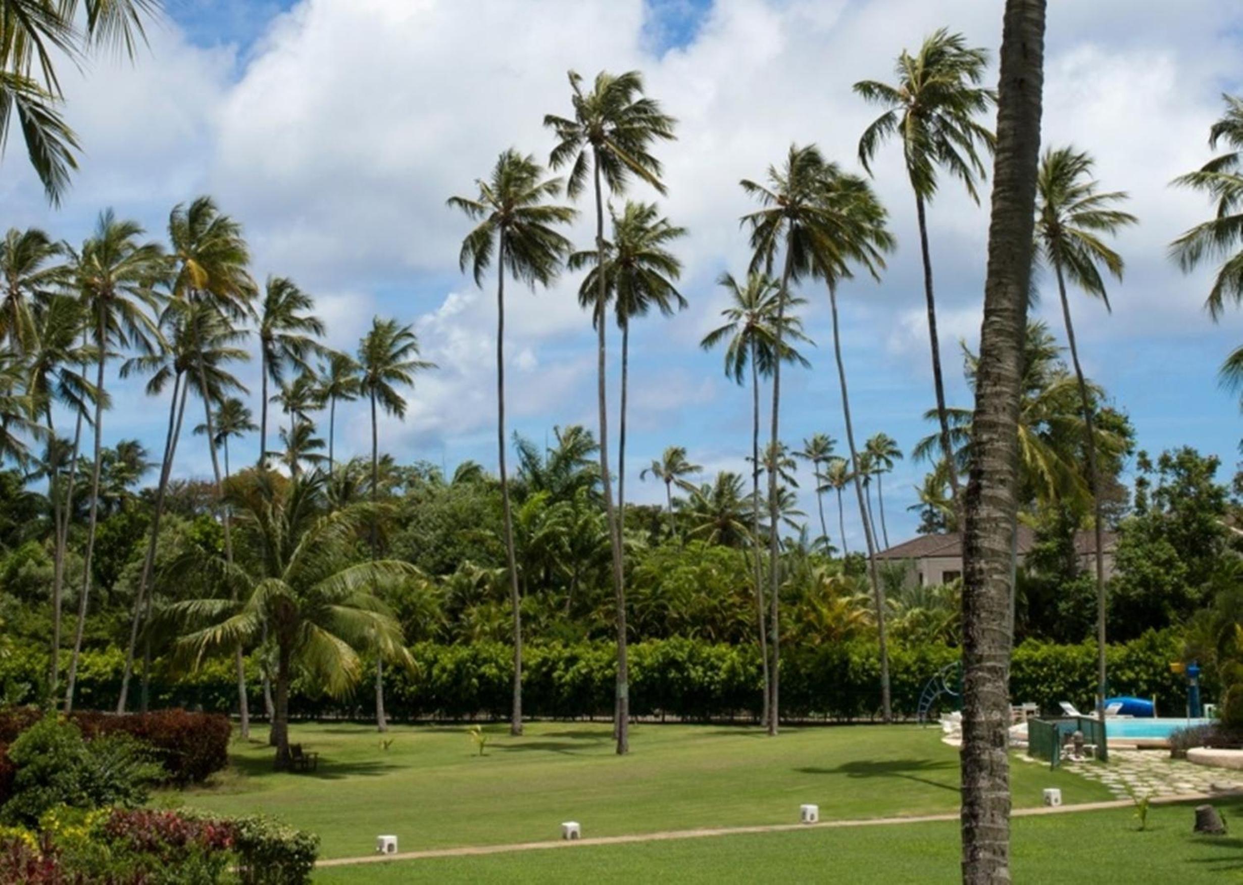Royal Glitter Bay Villas