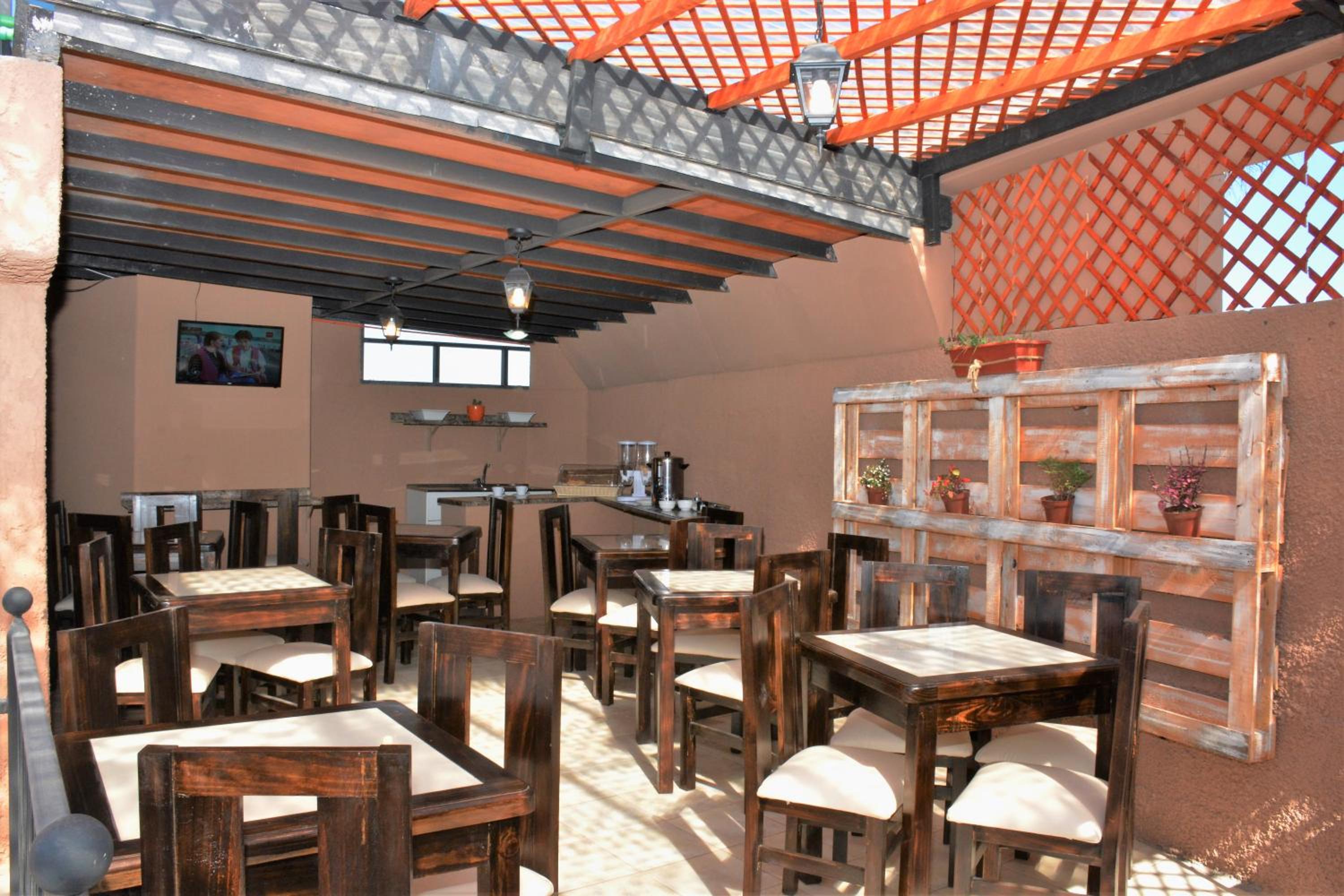 Hostal Valle Mistral