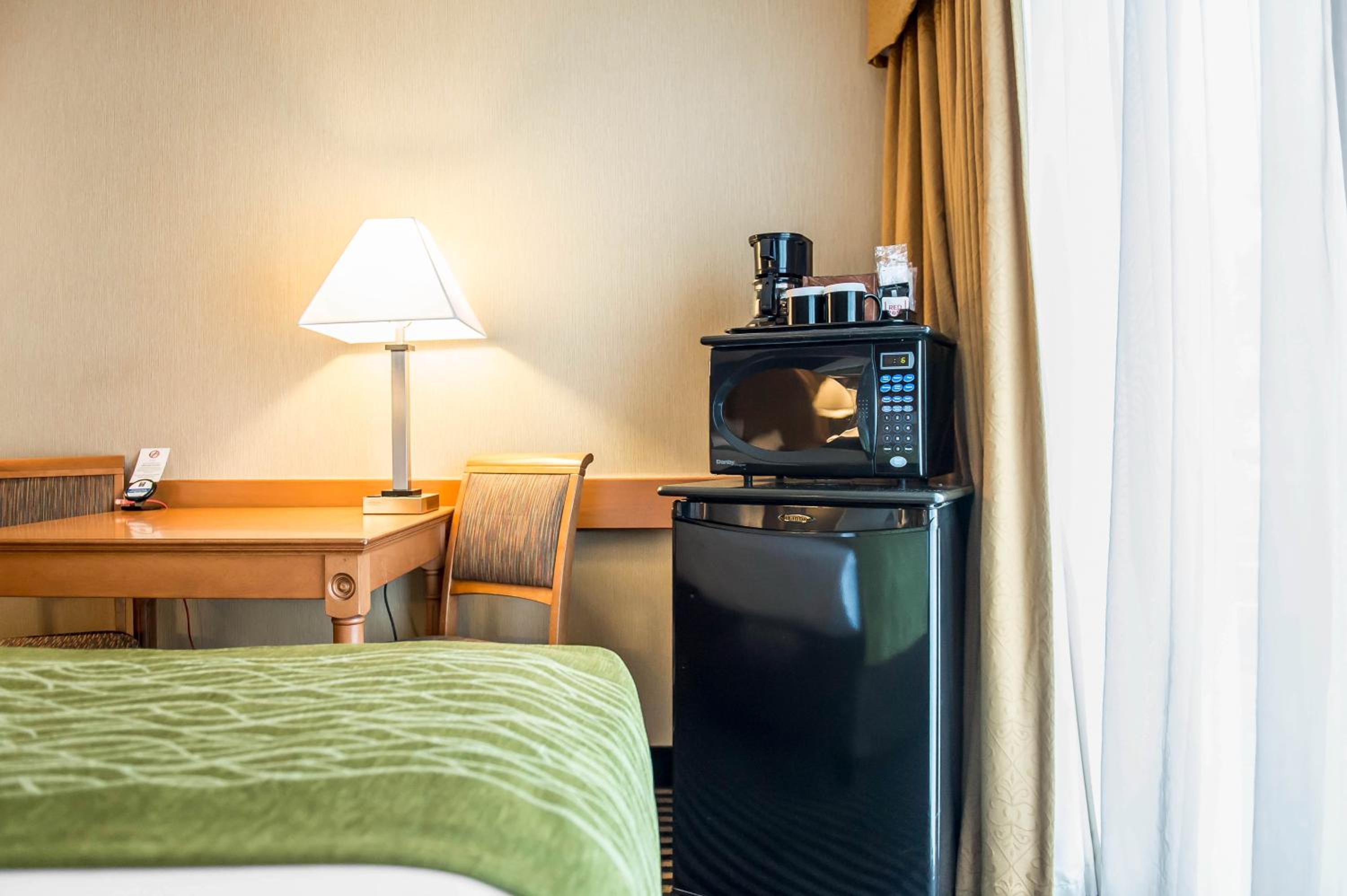 Brockville Vacations - Comfort Inn - Property Image 26