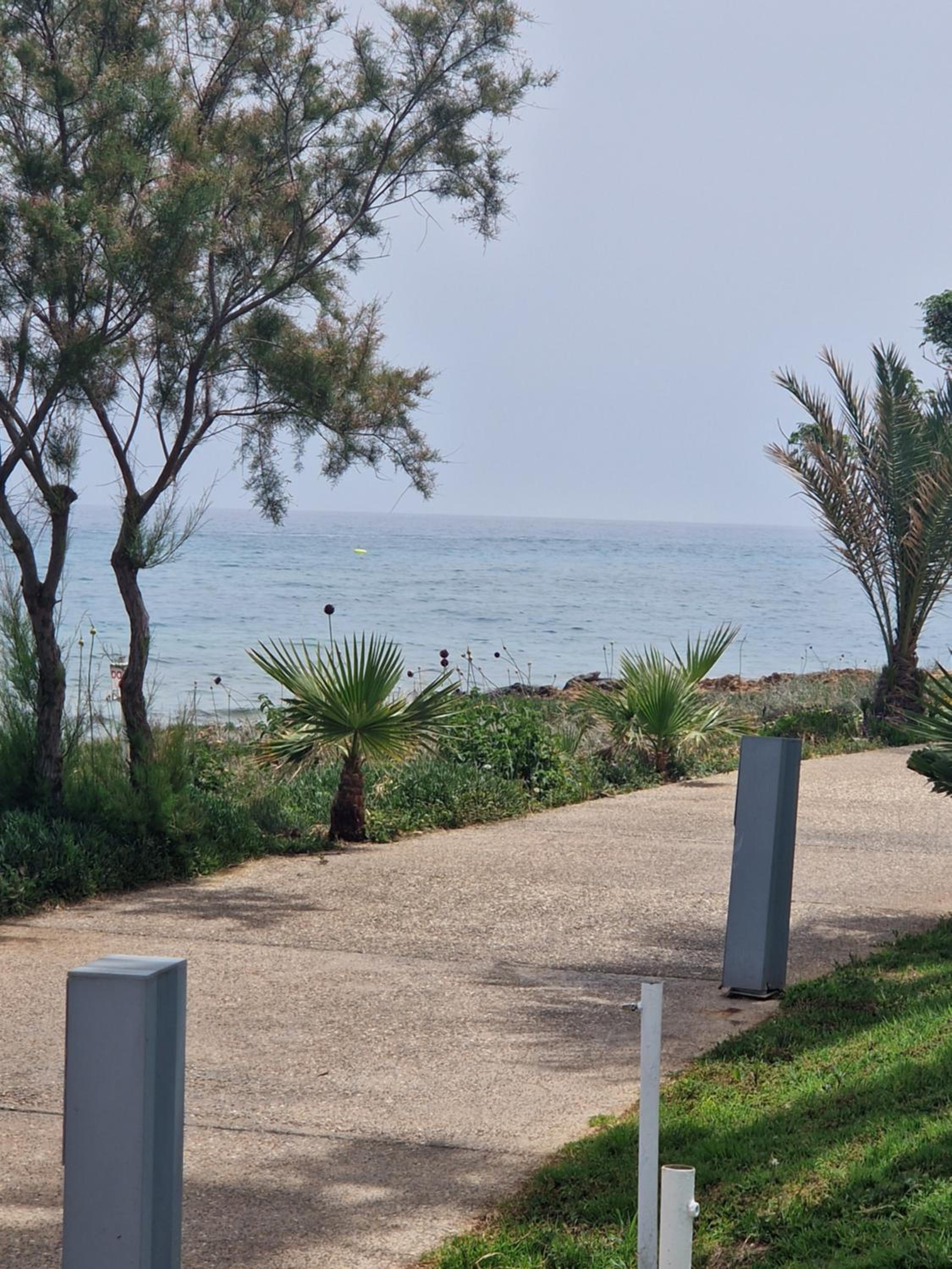PERNERA 33 Beach House