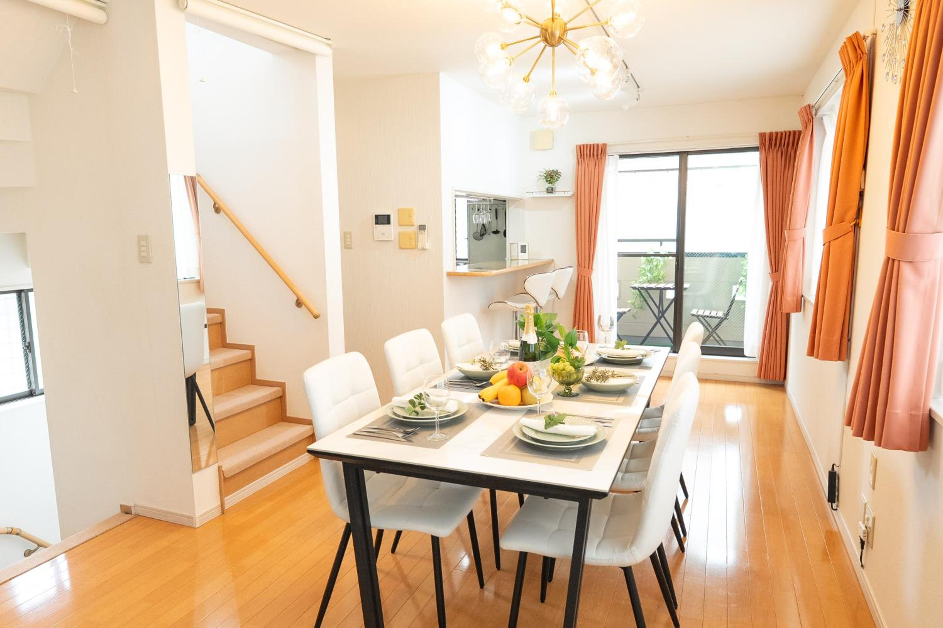 4 卧室 - 3 浴室 - 3 卫生间 - 100 平方 新装 别墅 - 新宿 4 分钟 - Sakura House