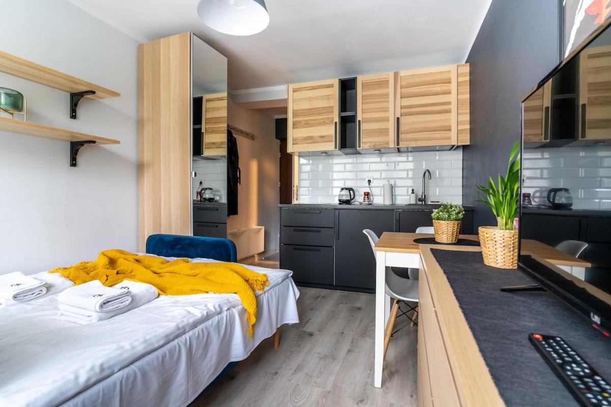 Close-Urban Chic - Ogrodowa Residence Cozy Studio in Central Warsaw