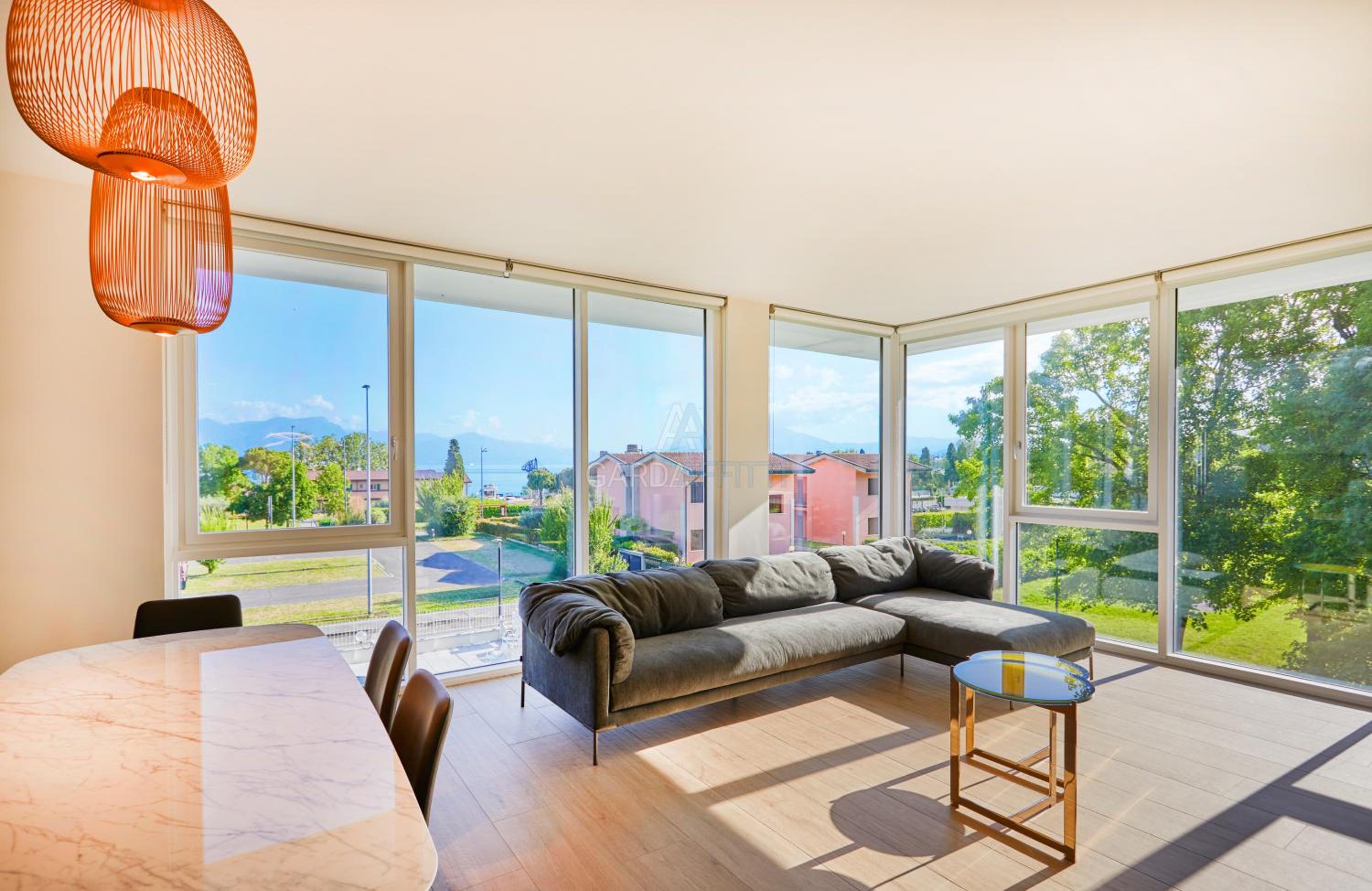 Diamond Lake View - Prestige Villa a 100m dal Lago