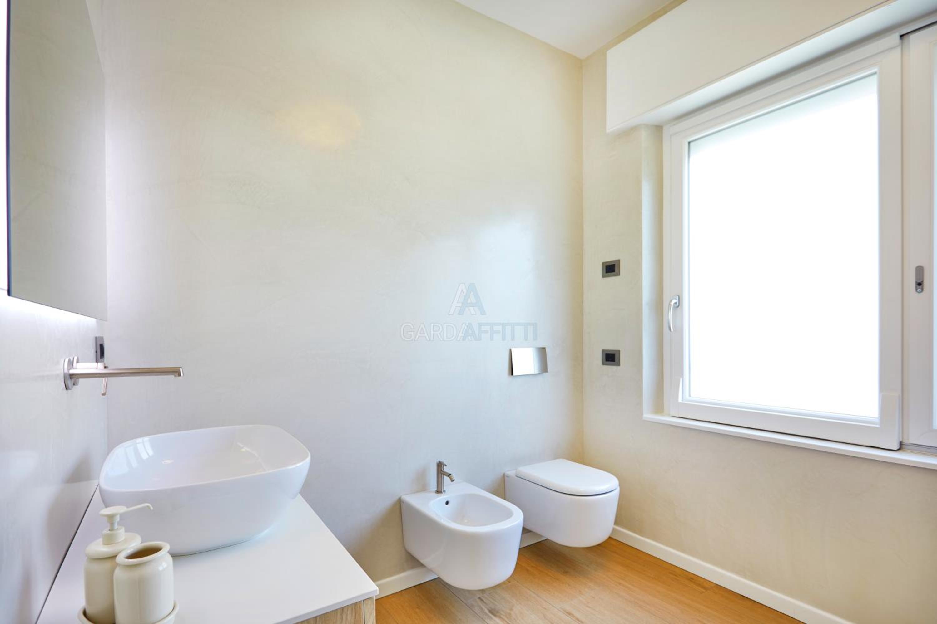 Diamond Lake View - Prestige Villa a 100m dal Lago
