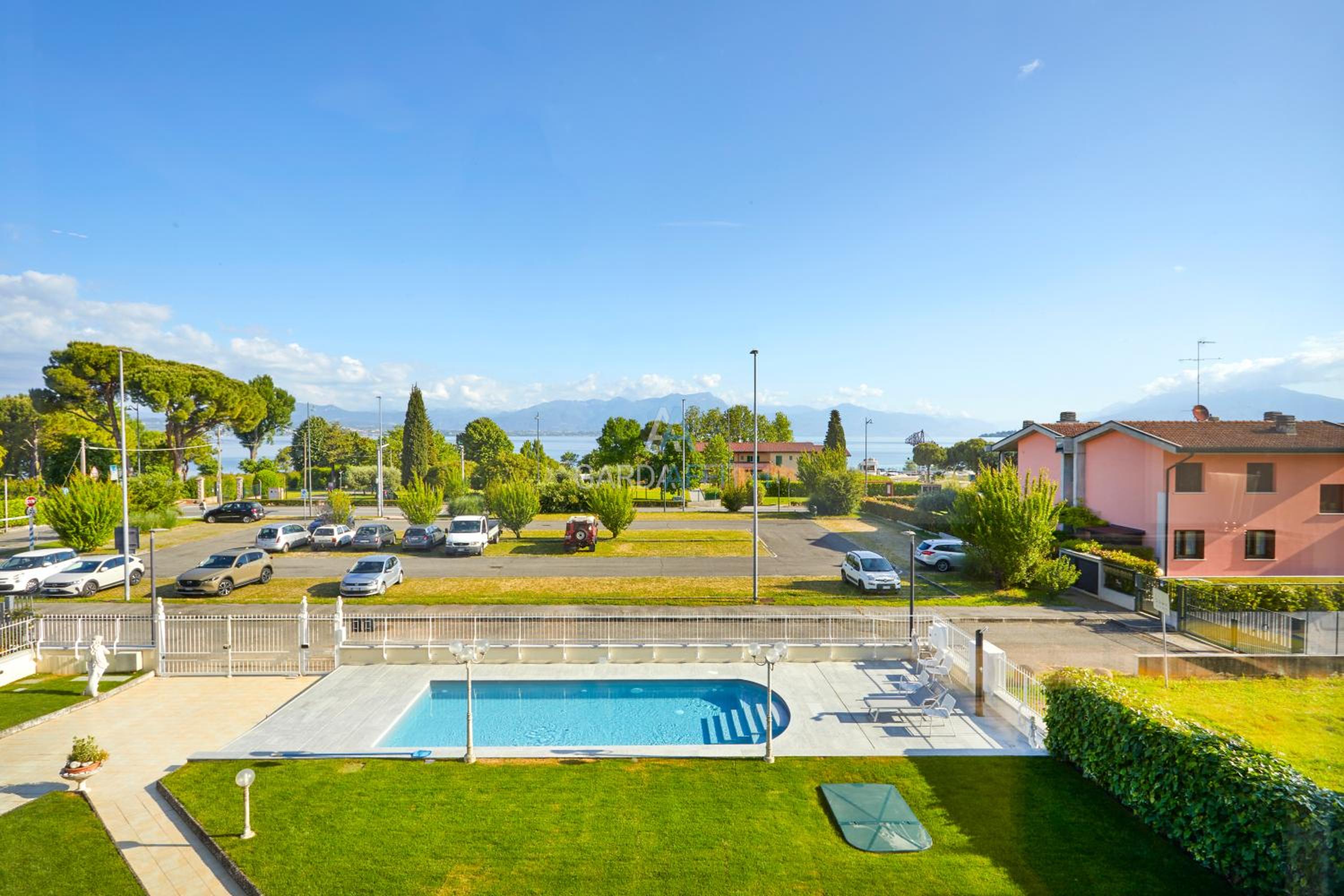 Diamond Lake View - Prestige Villa a 100m dal Lago