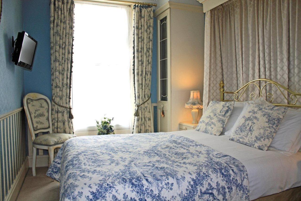 The Moda House view 3