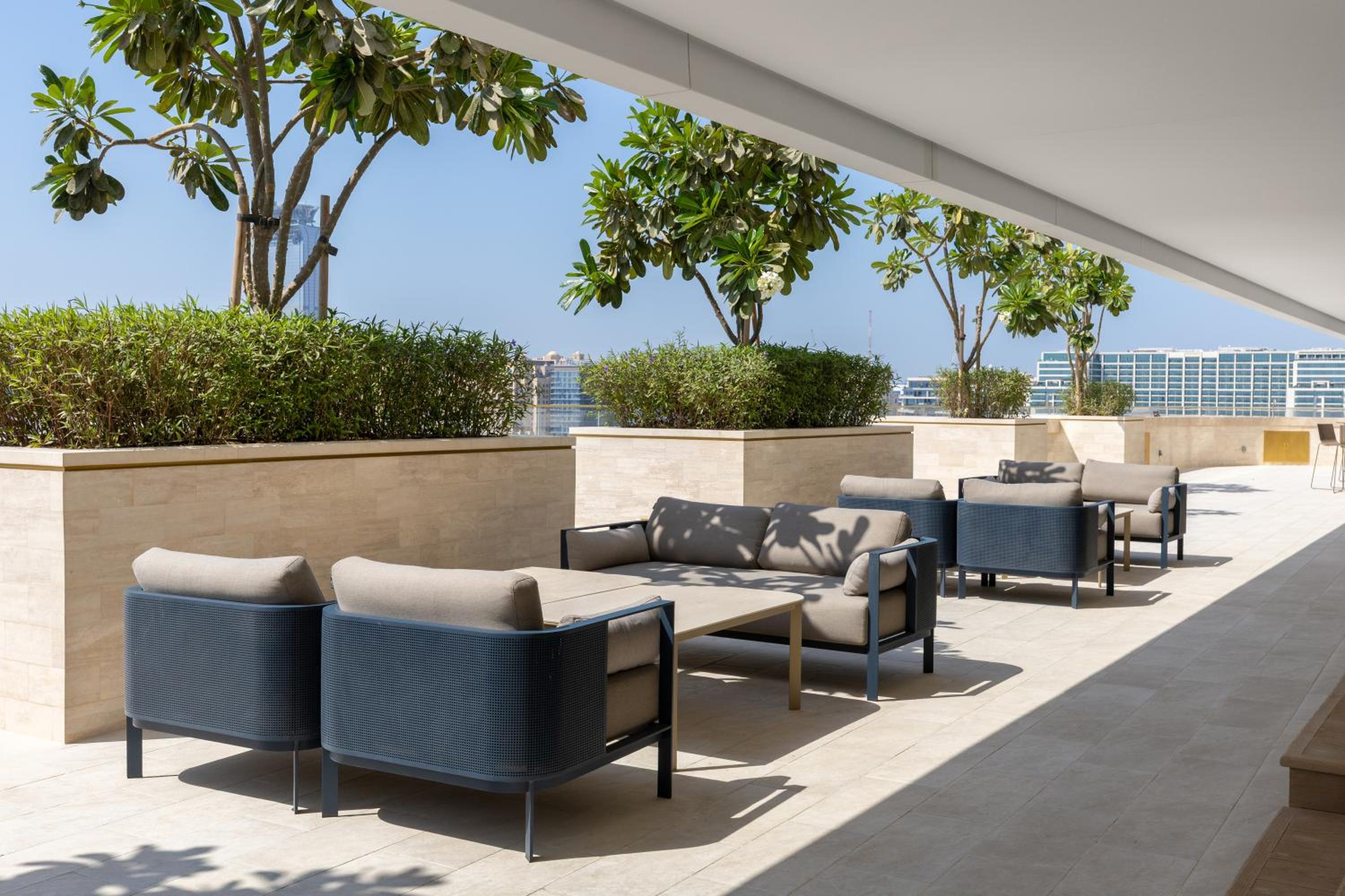 Maison Privee - Coastal Living with Uninterrupted Sea & Palm Views