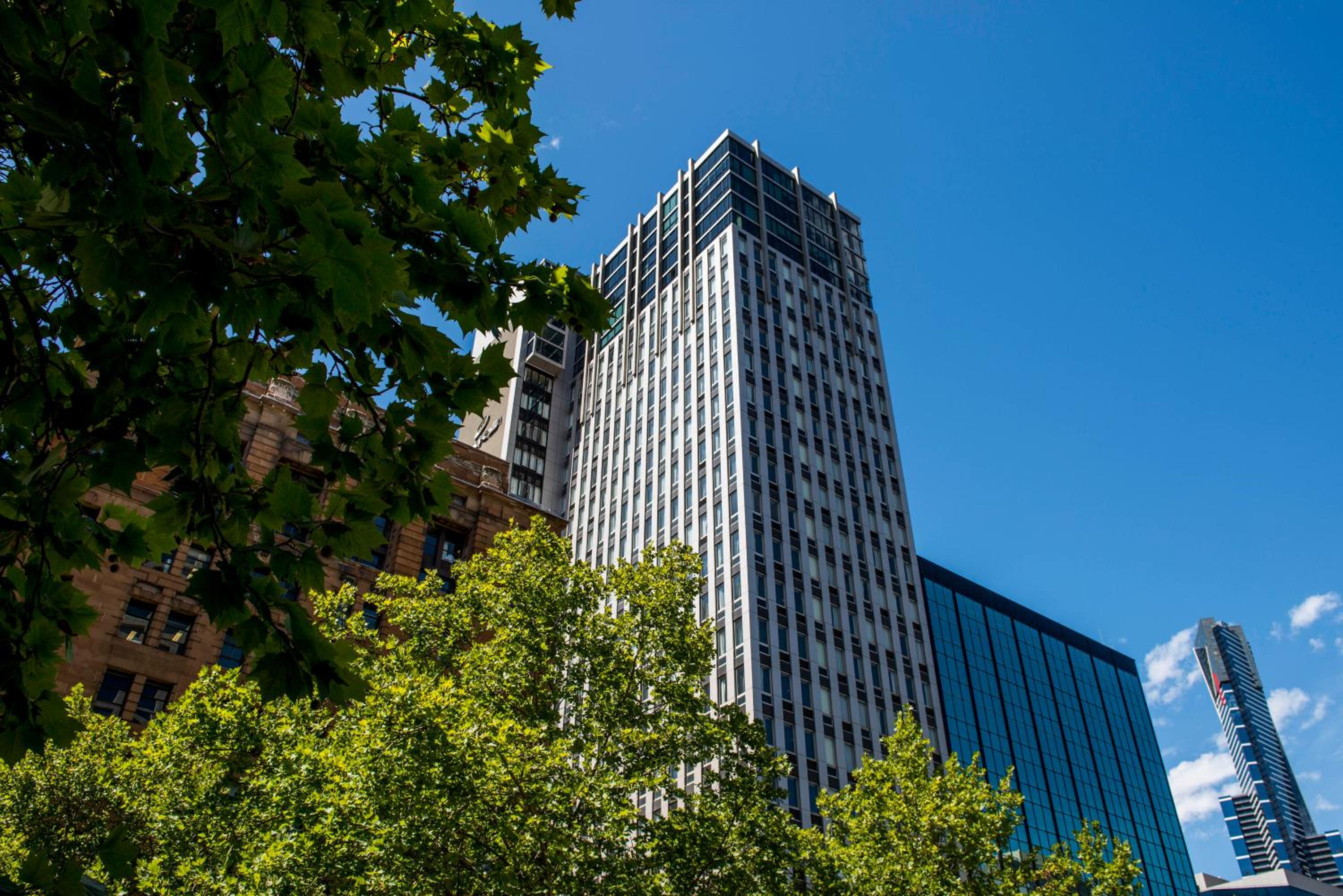 Hotel Oaks Melbourne on Market Hotel - Image 1