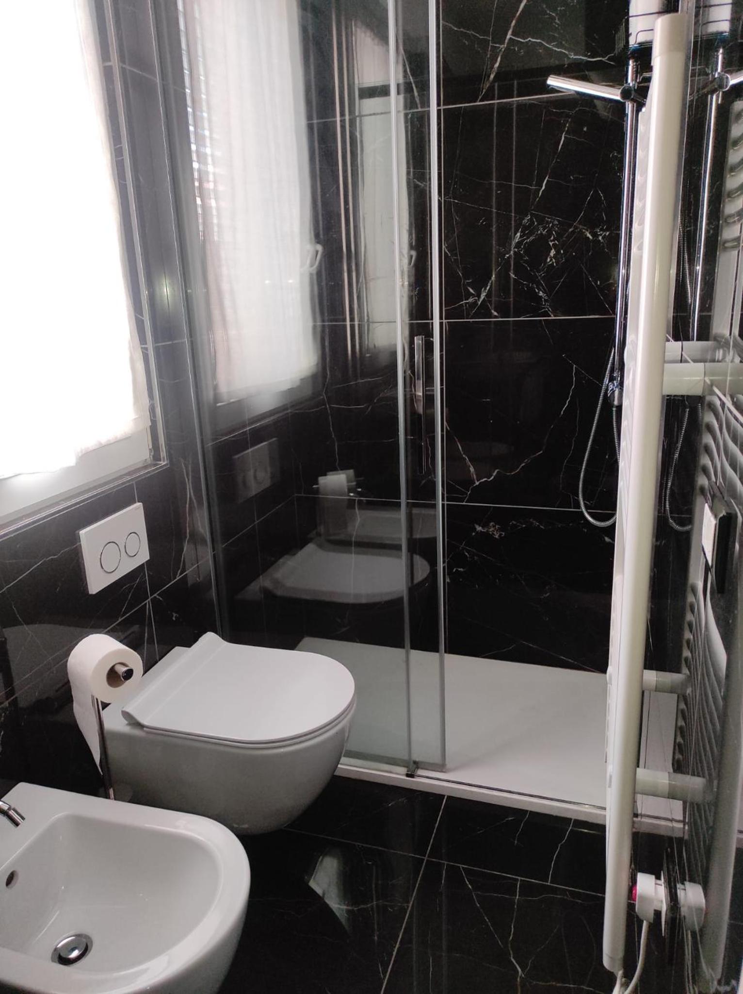 Residenza Sciarra 3 stanze3 bagni Centrale